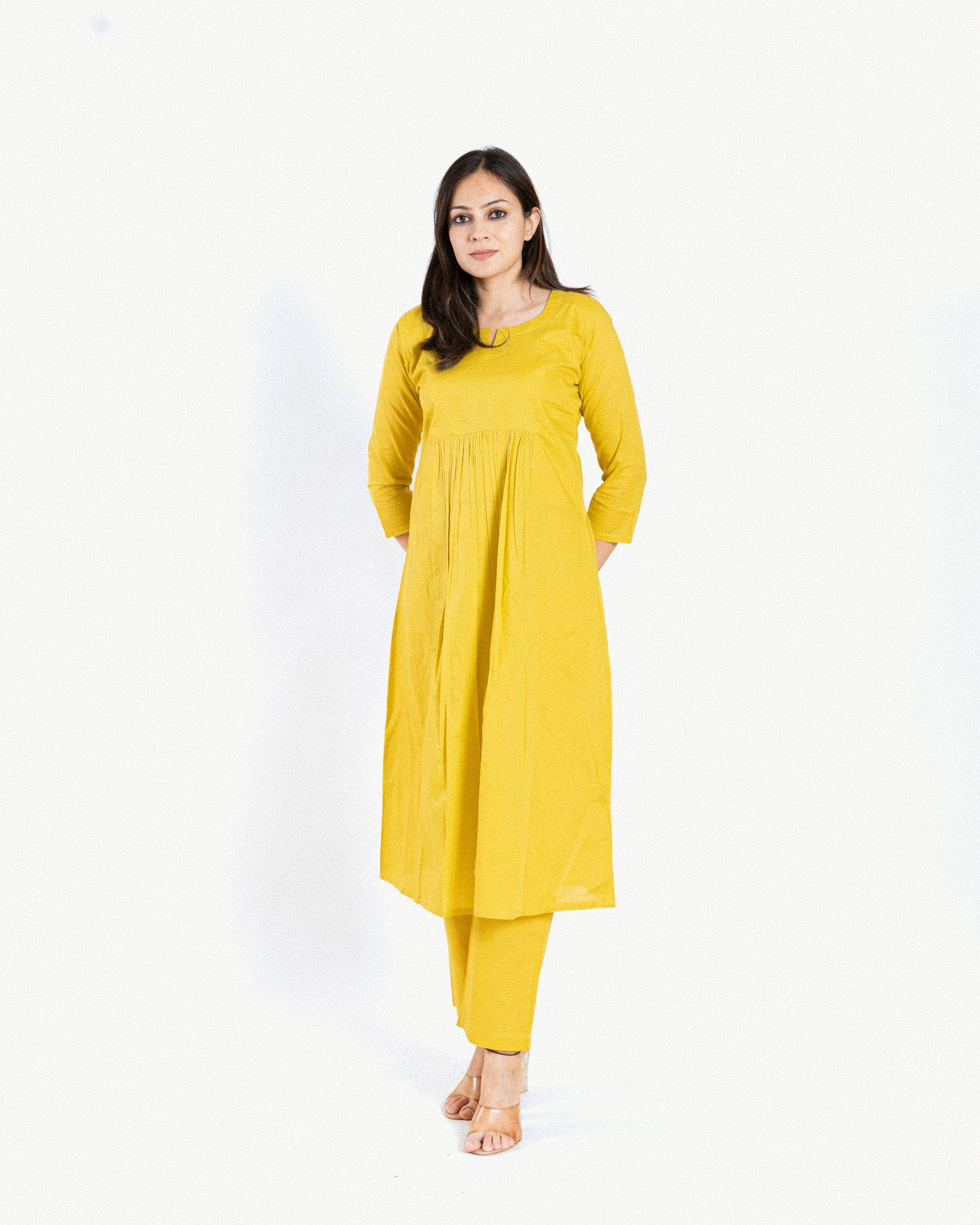 kiku β kurta & pants