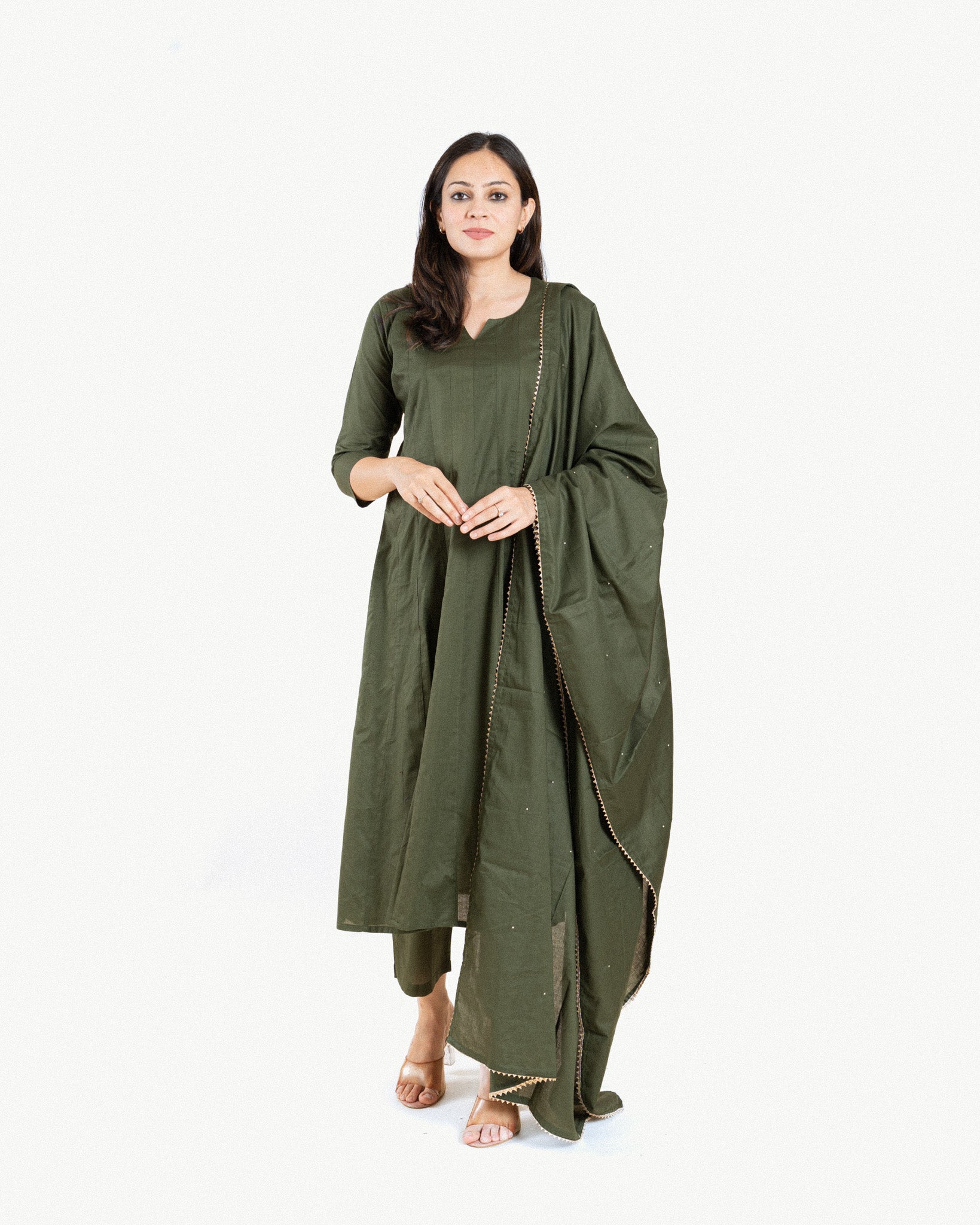 kritika β kurta, pants & dupatta
