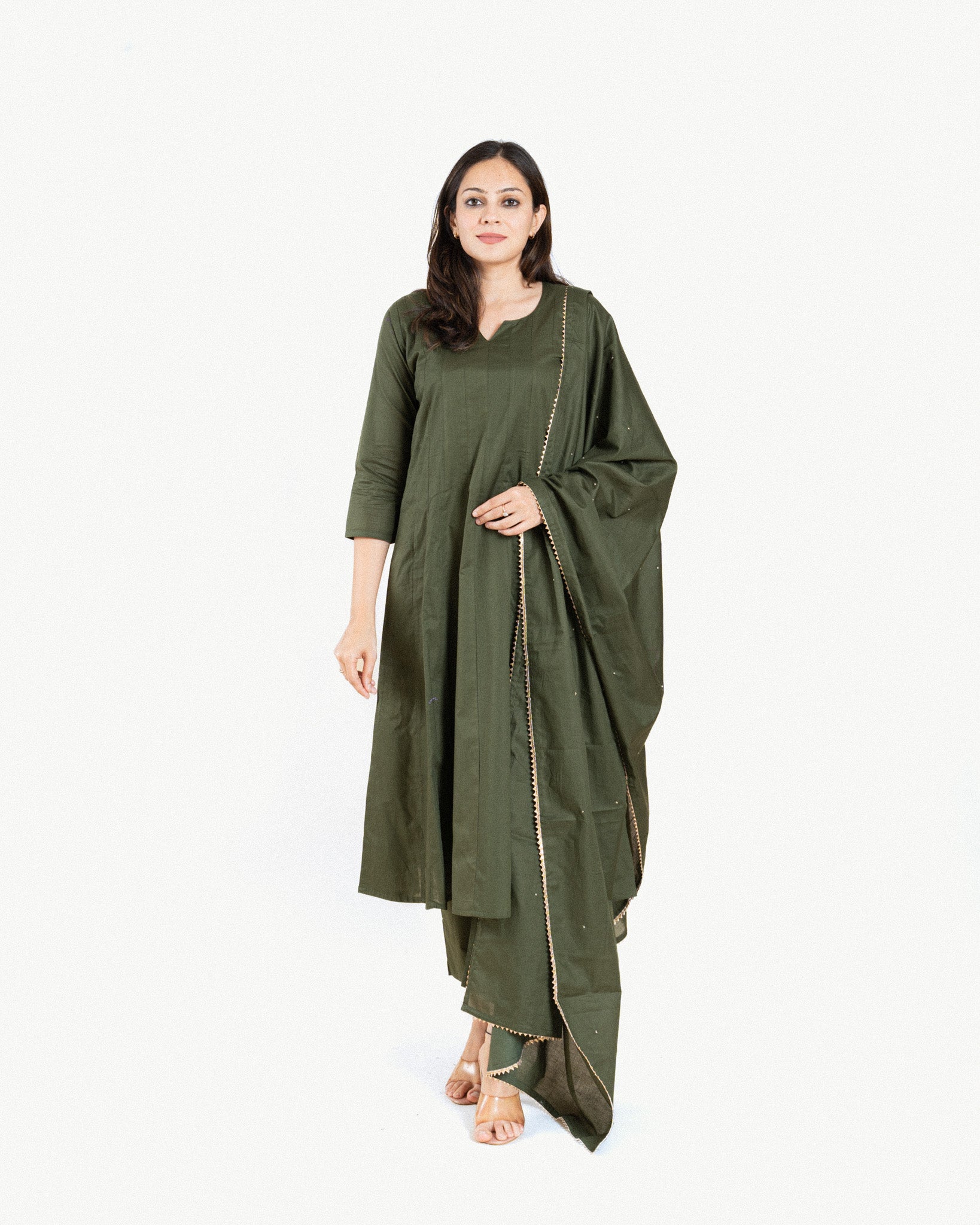 kritika β kurta, pants & dupatta