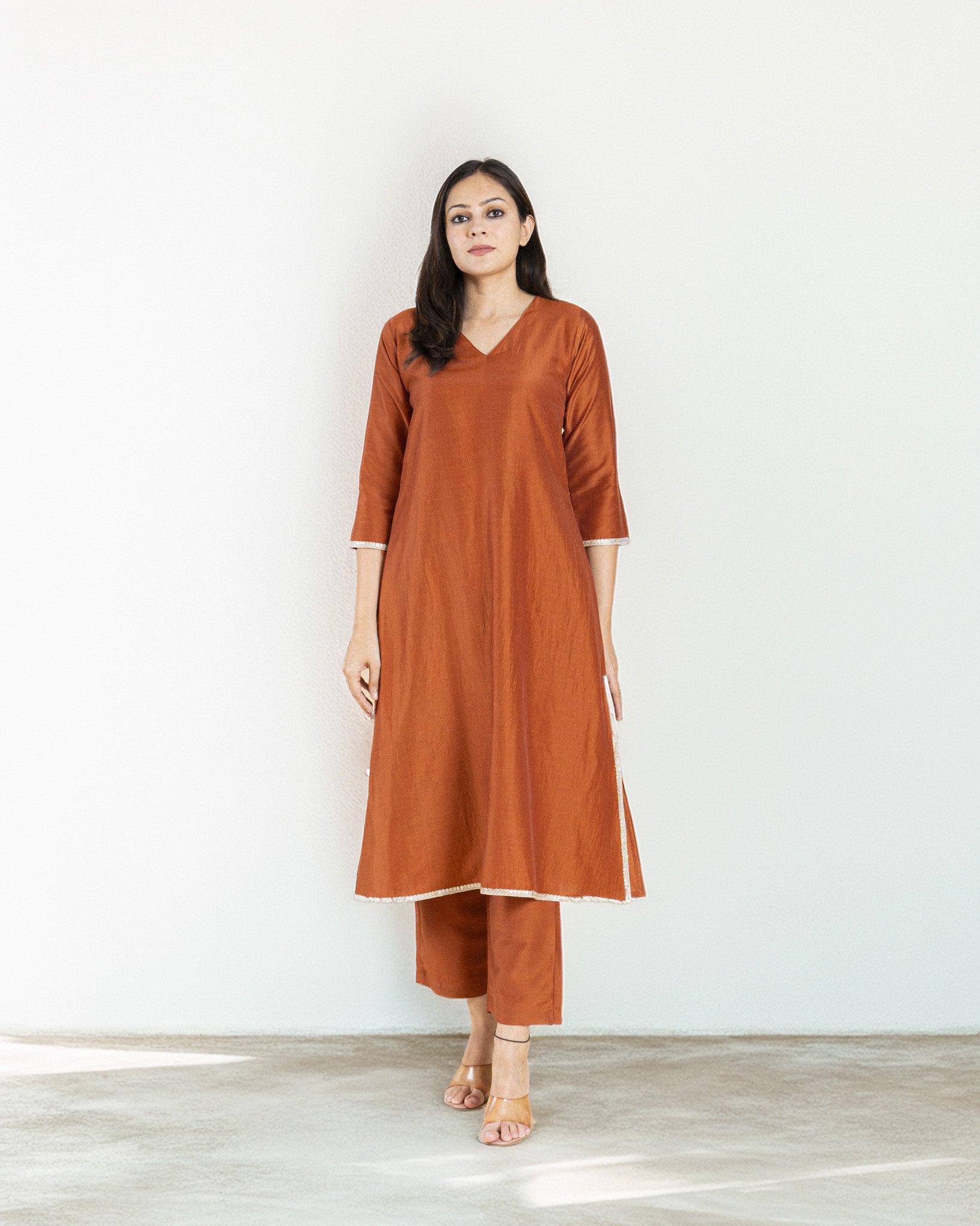 saavi β kurta & pants
