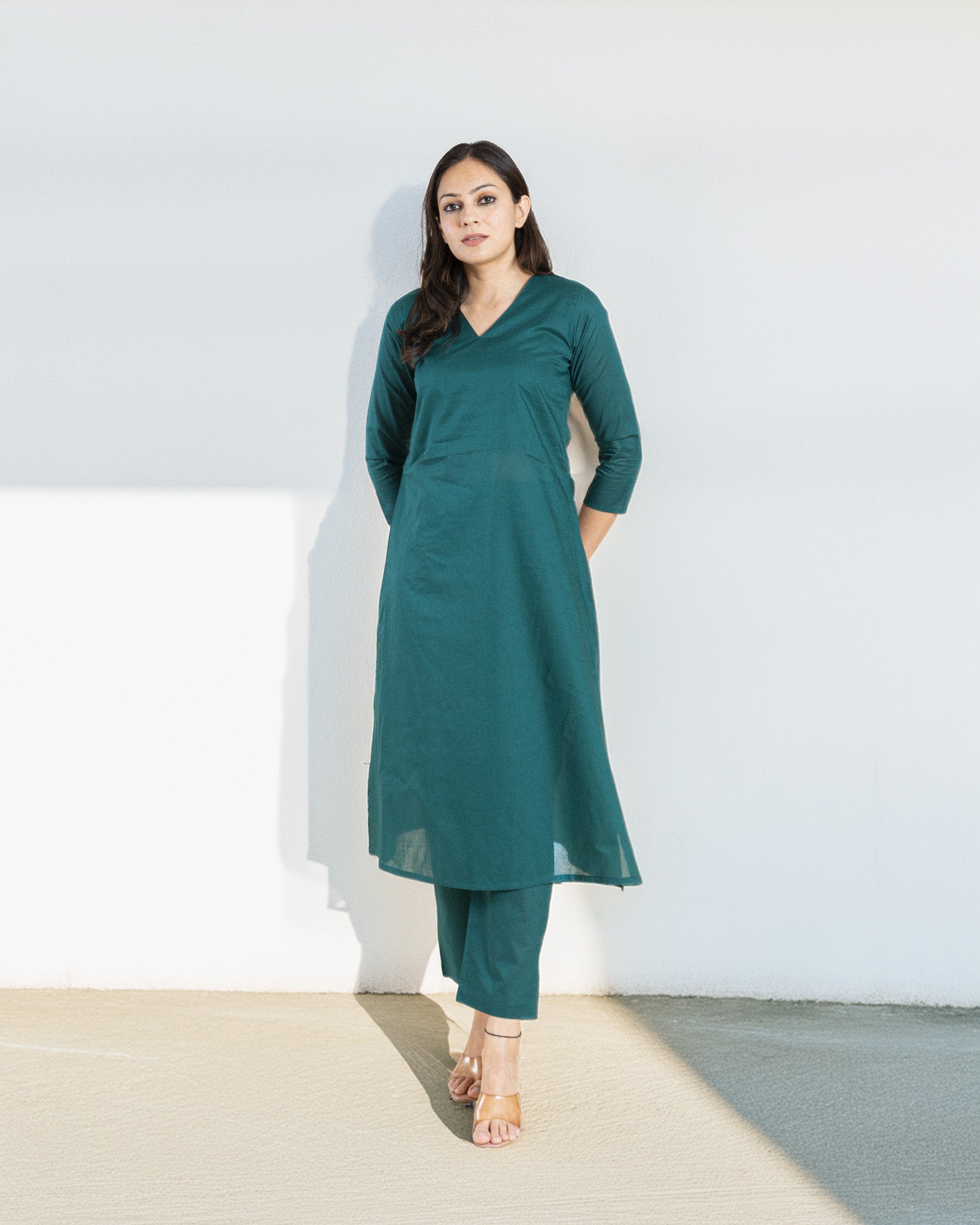 taskeen β kurta & pants