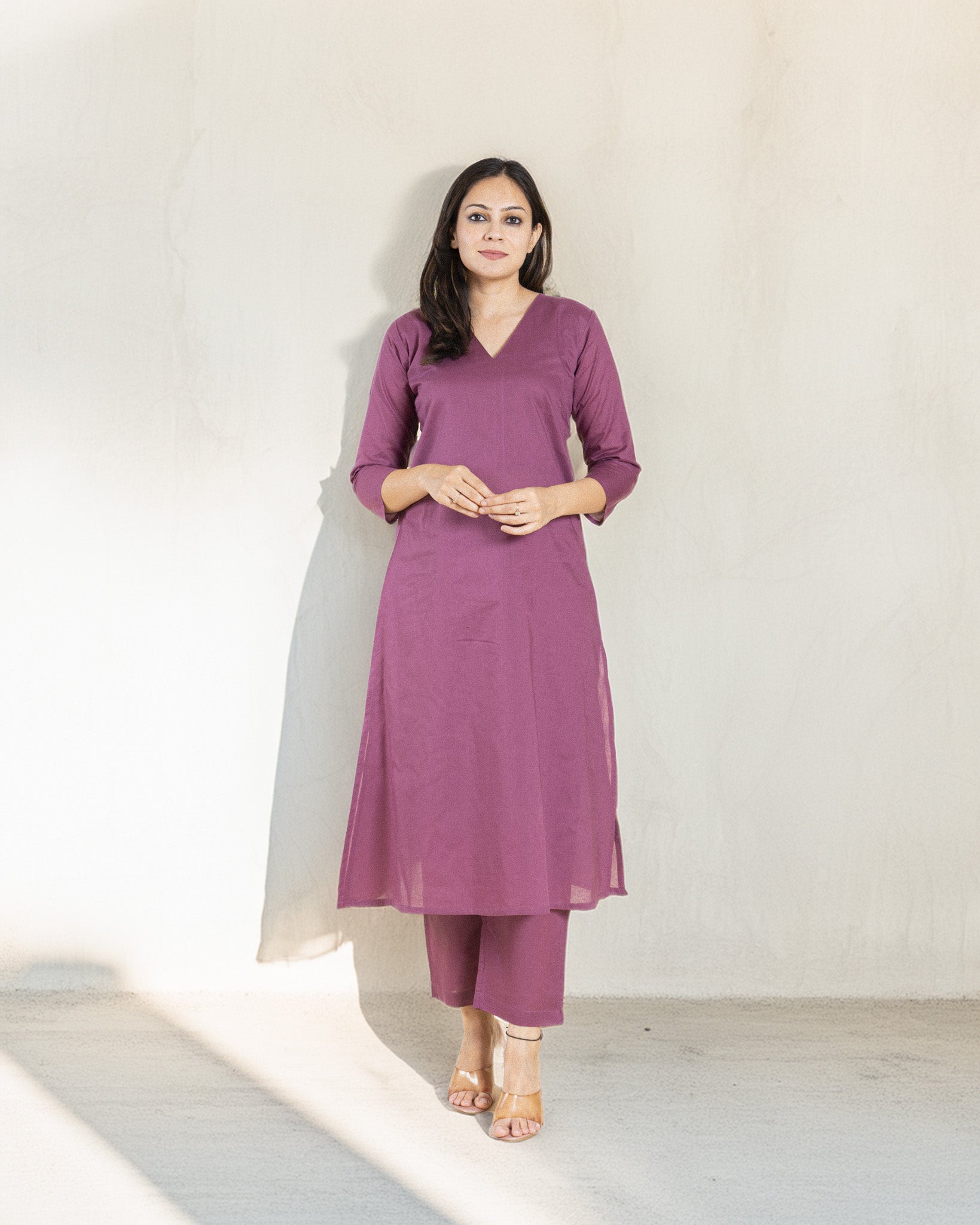 kritvi β kurta & pants