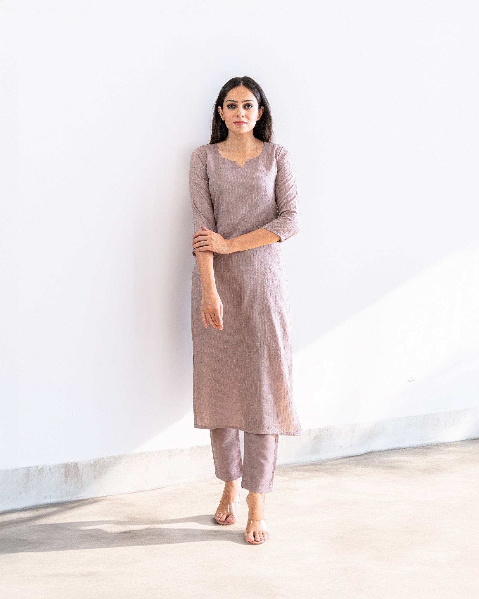 atasi β kurta & pants