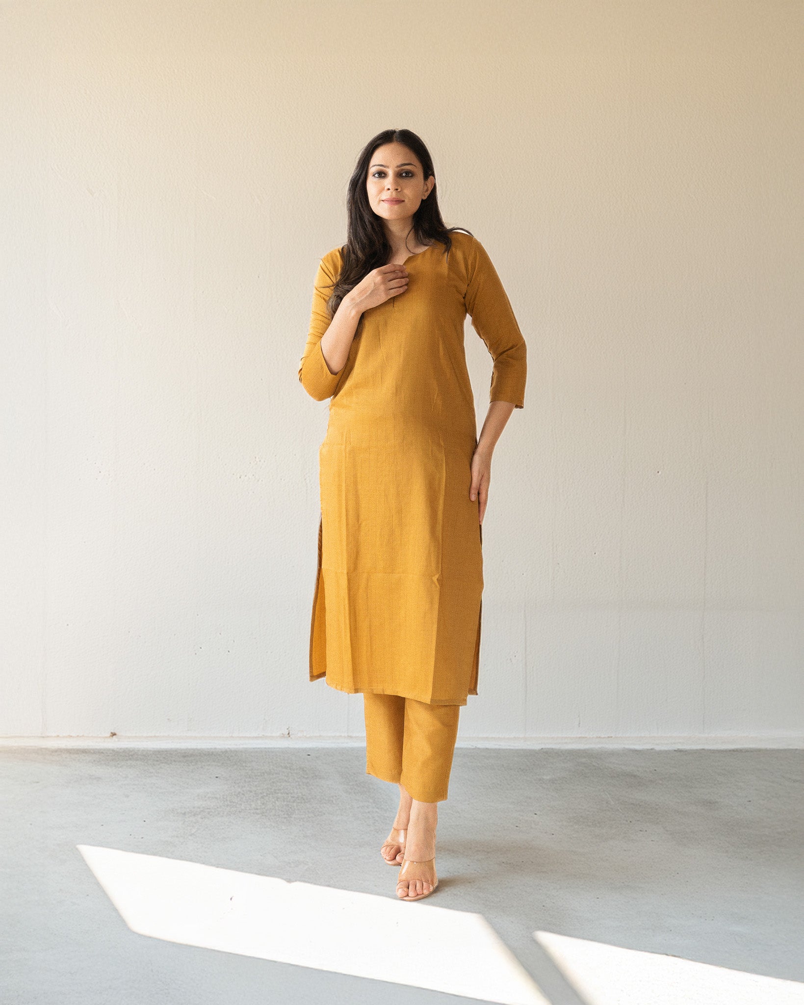 resham β kurta & pants