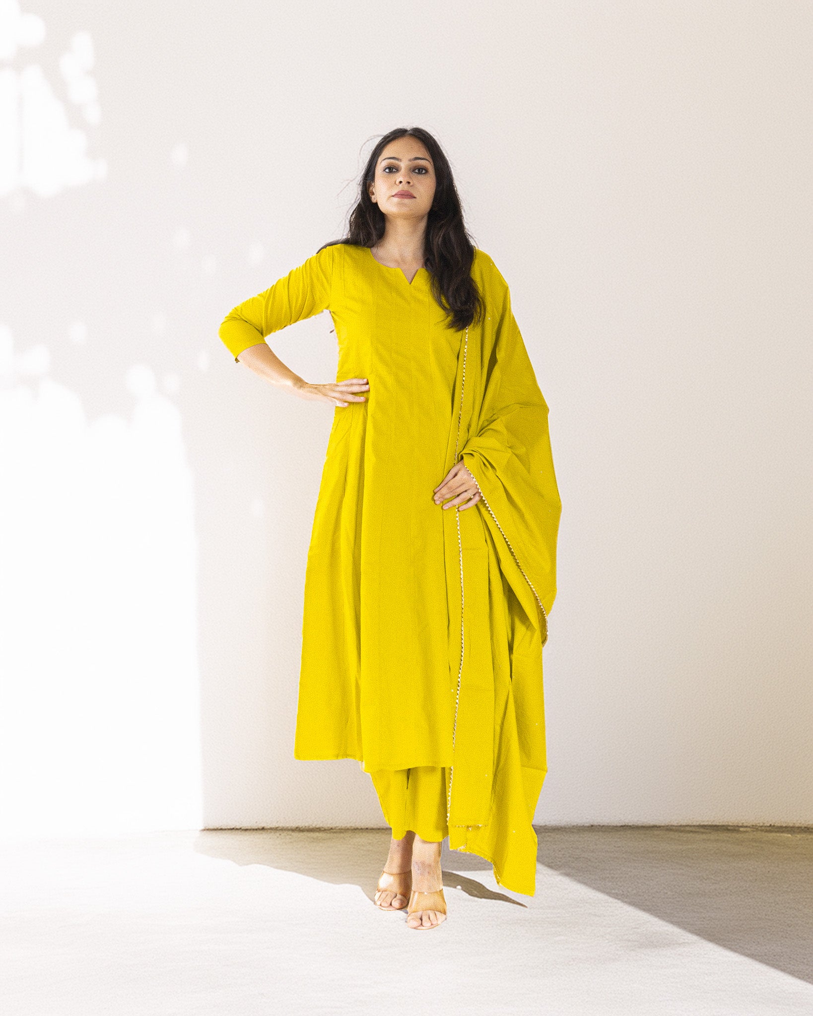 manike β kurta, pants & dupatta