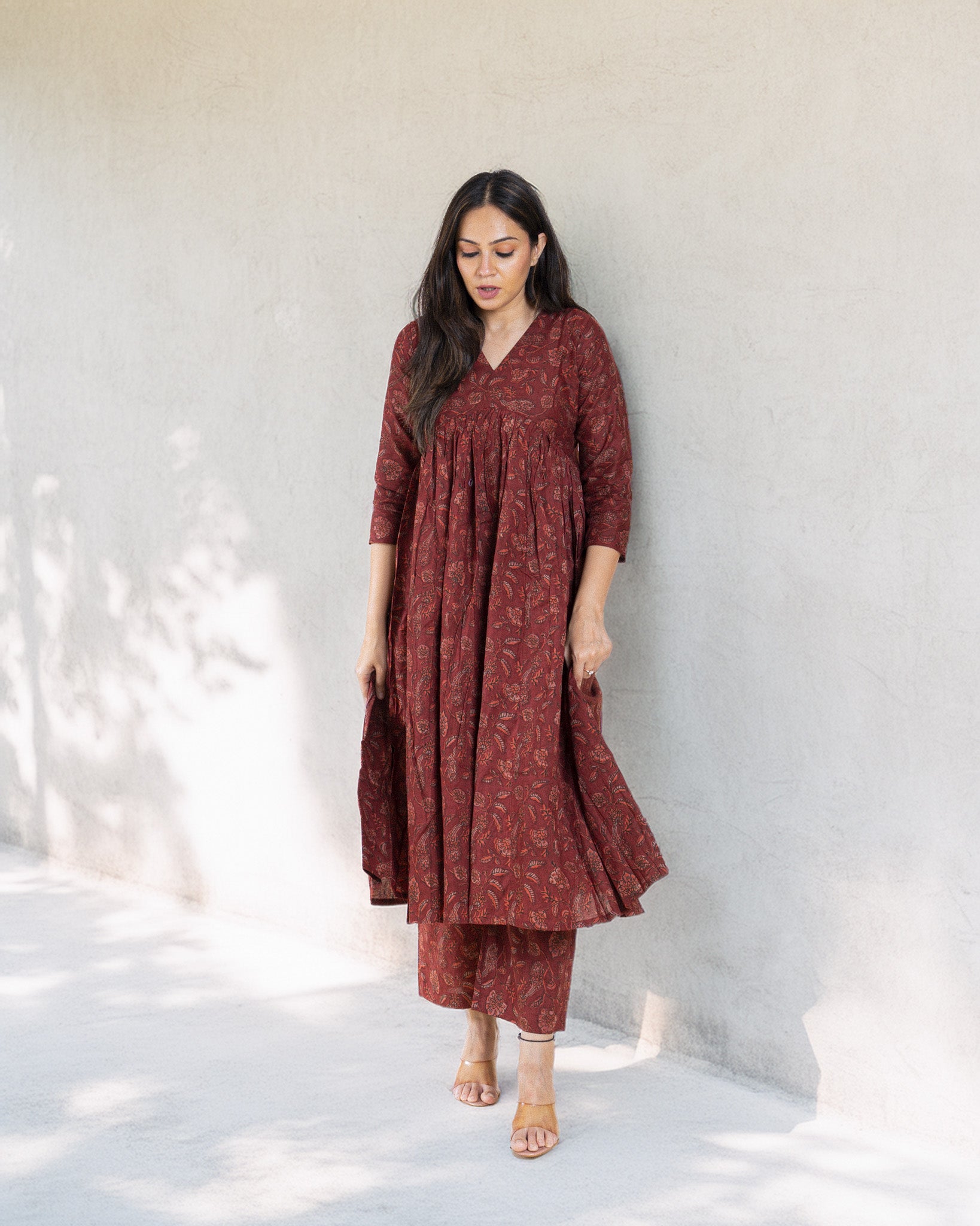 shia β kurta & pants