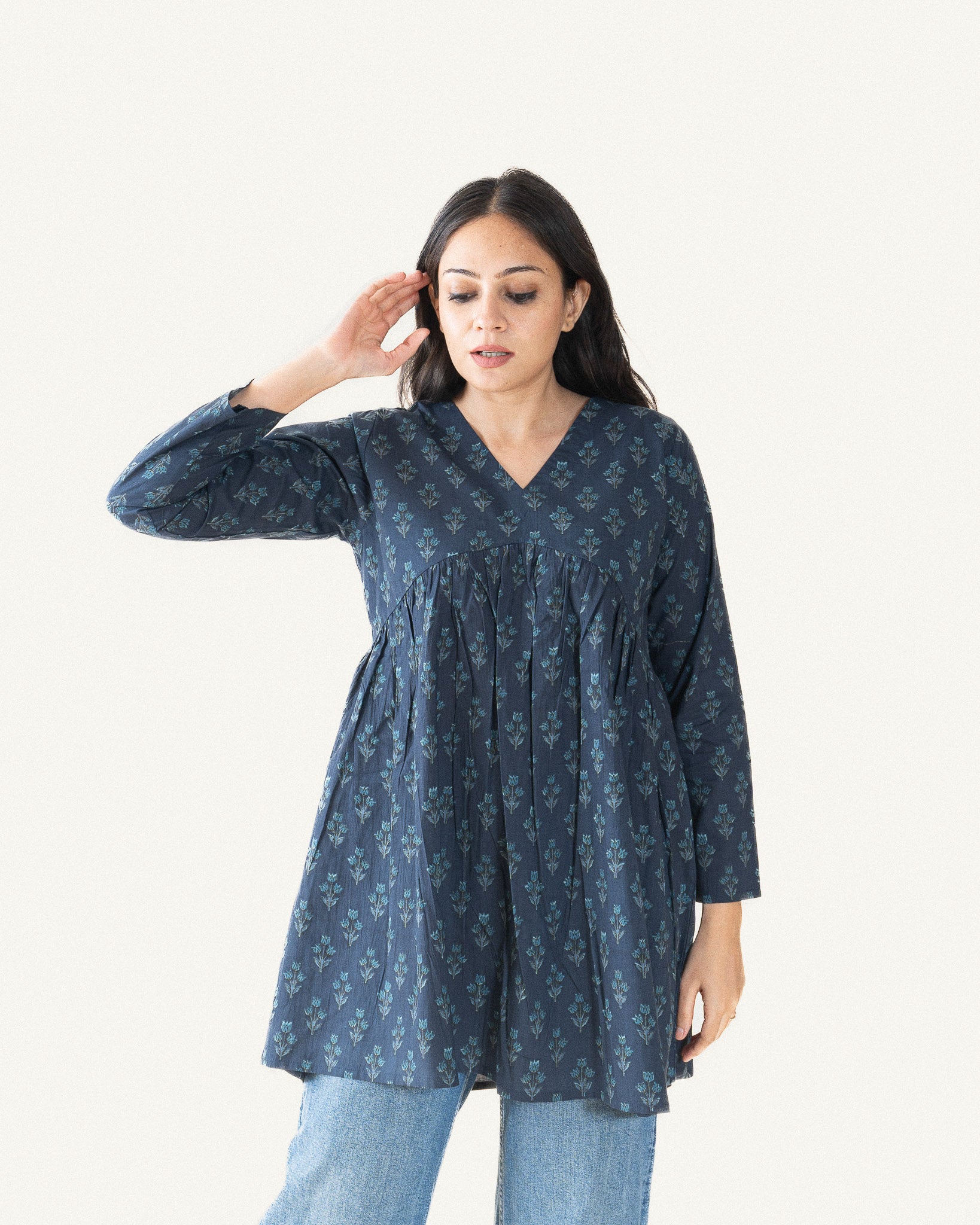 nazifa β short kurta