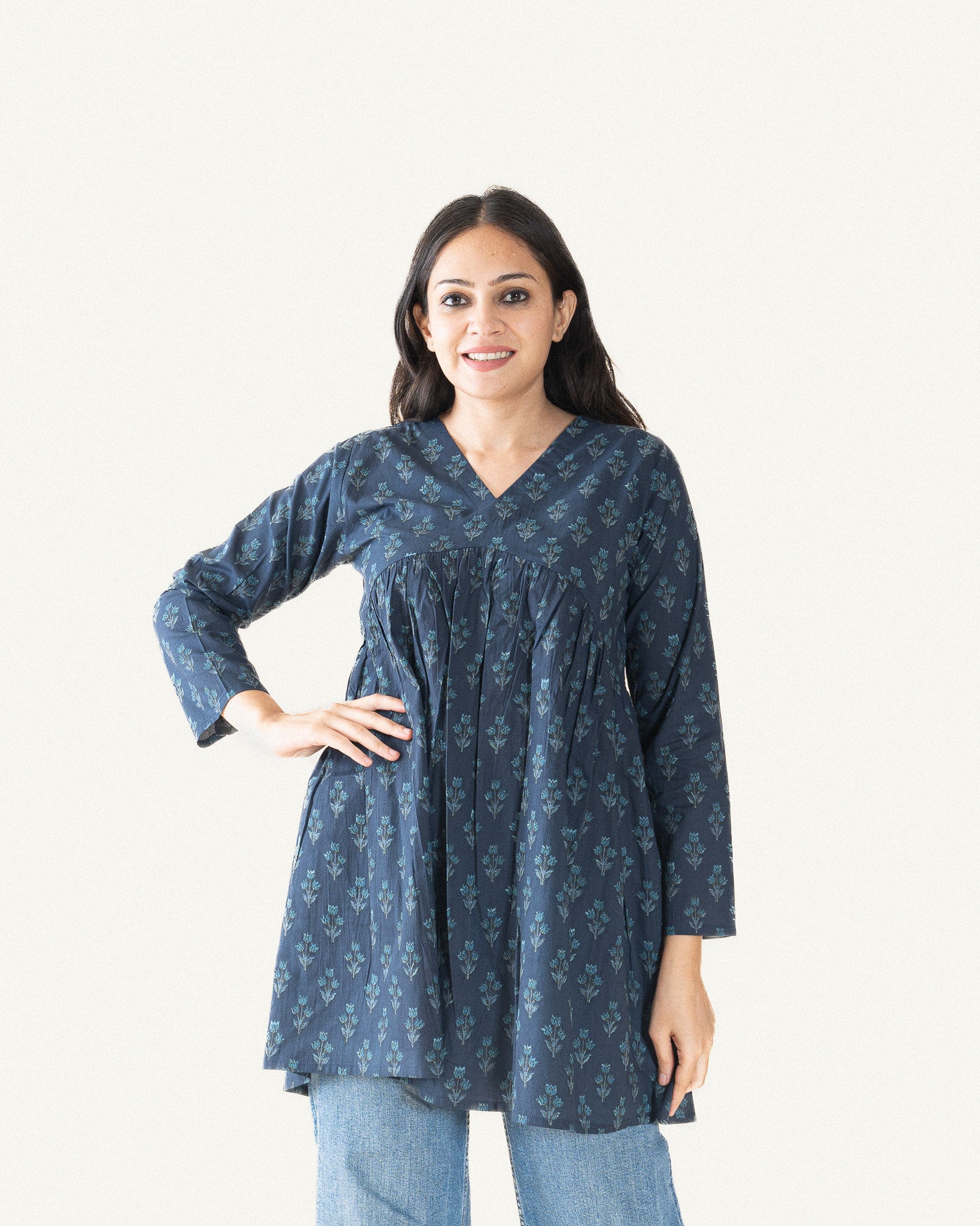 nazifa β short kurta