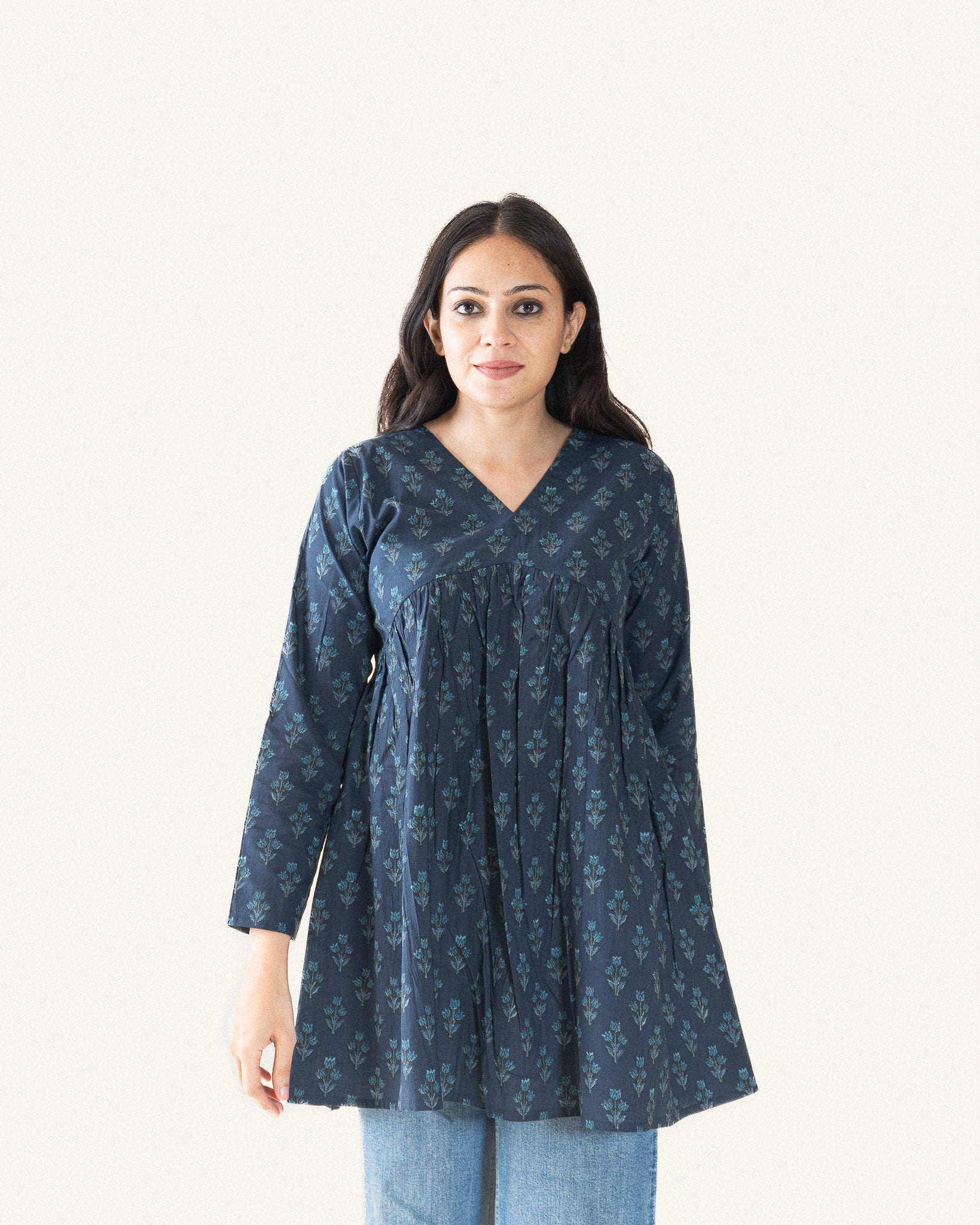 nazifa β short kurta