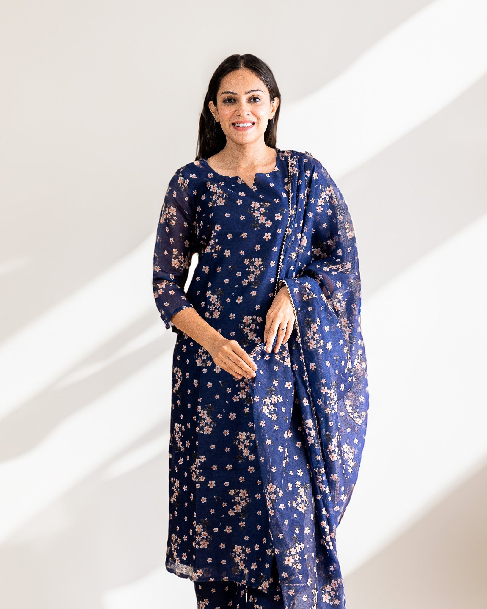 Kalini • Kurta, Pants & Dupatta