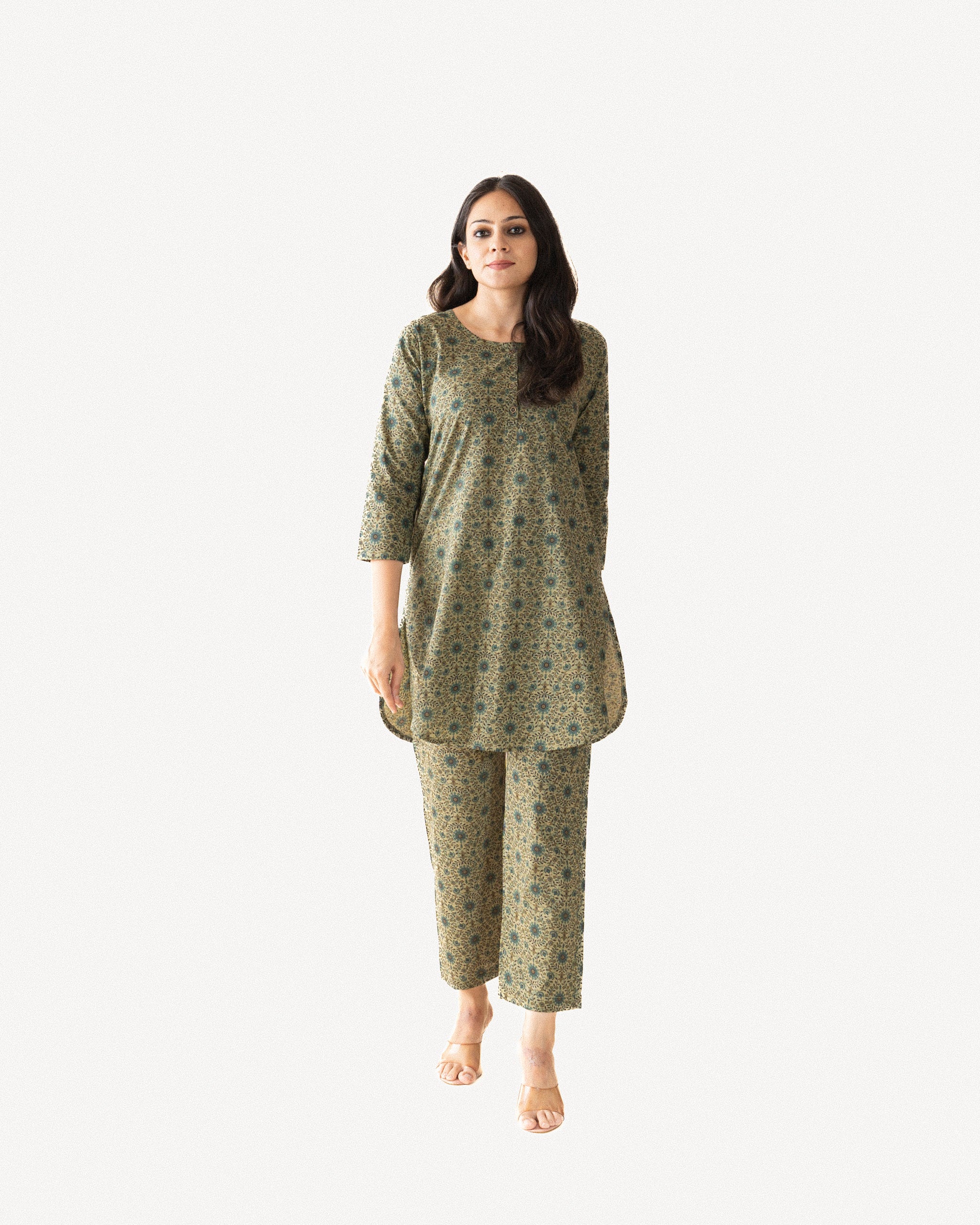 raasa — kurta & pants