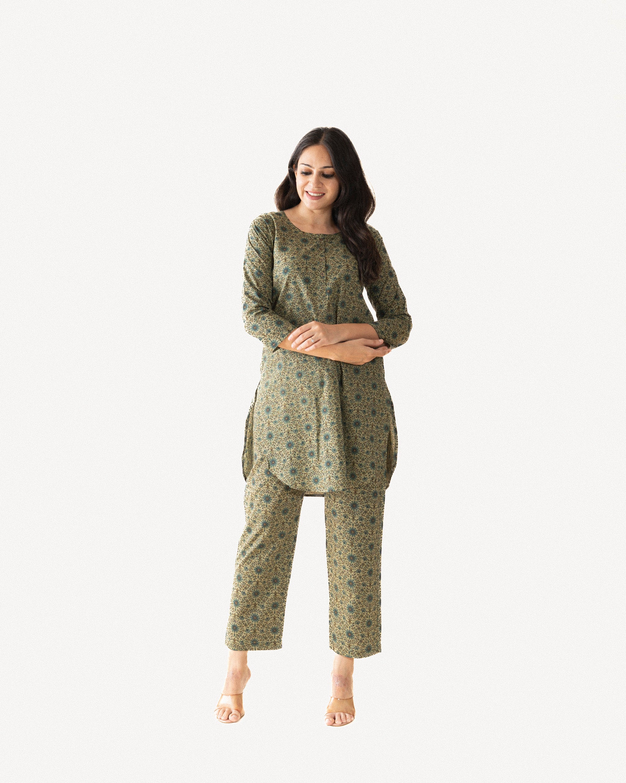 raasa — kurta & pants