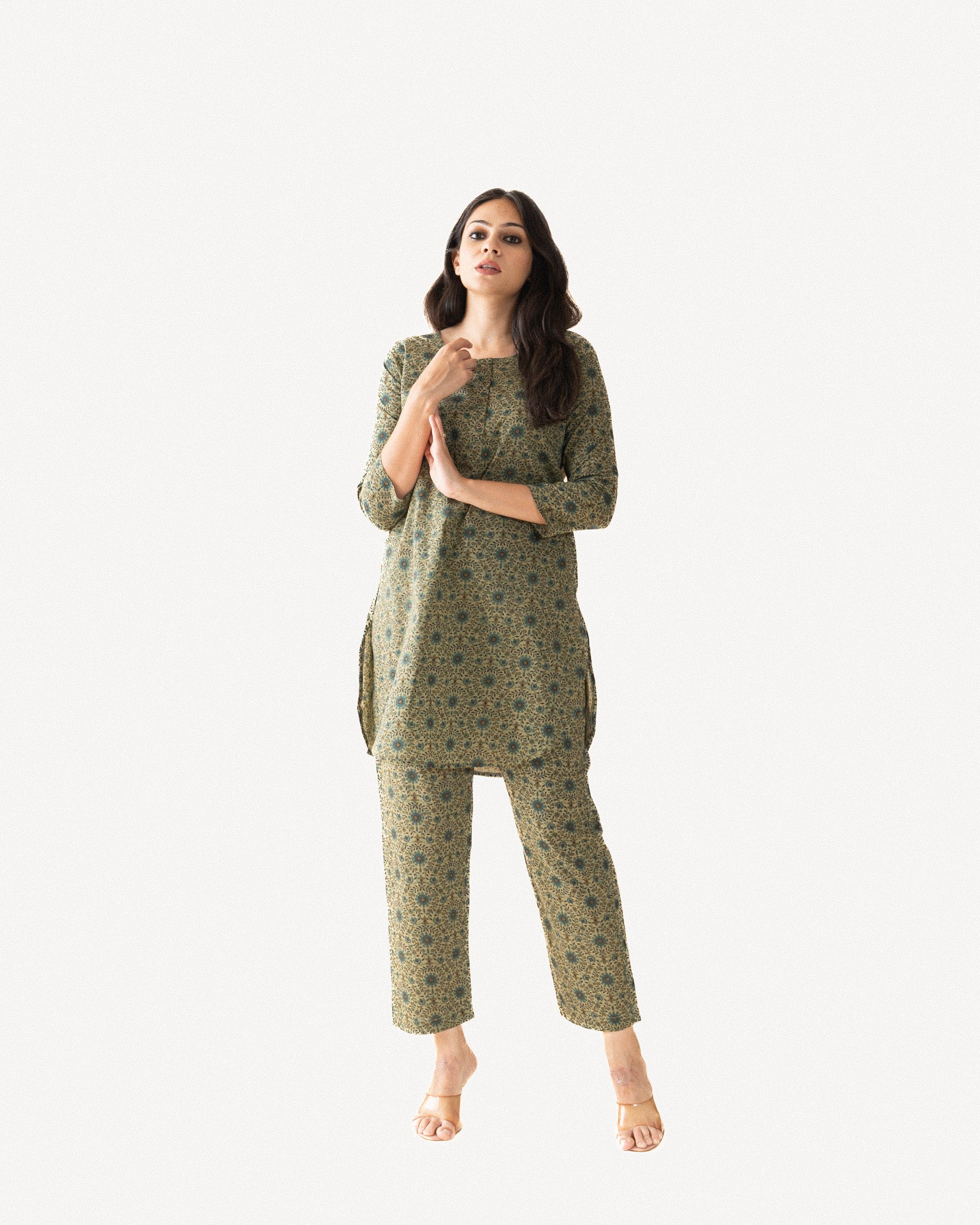 Raasa • Kurta & Pants