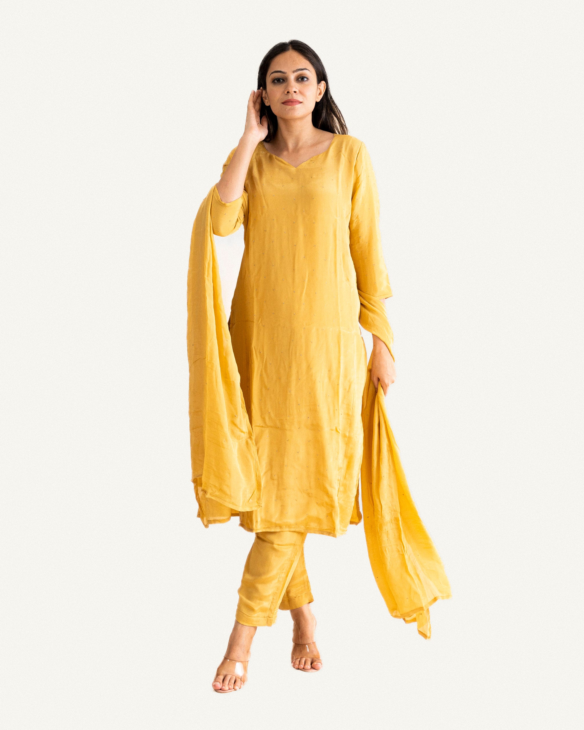 piya — kurta, pants & dupatta