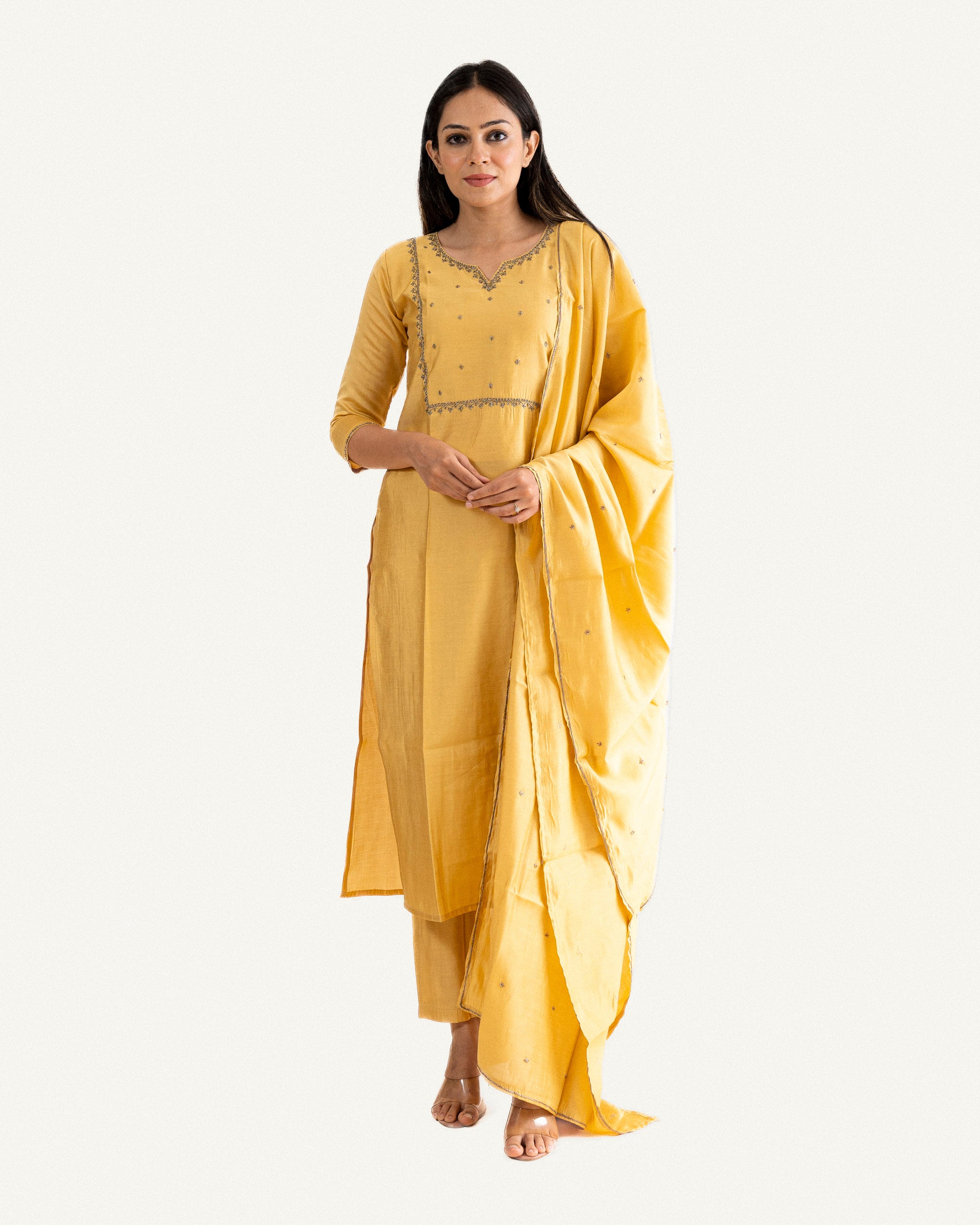 Umrao • Kurta, Pants & Dupatta