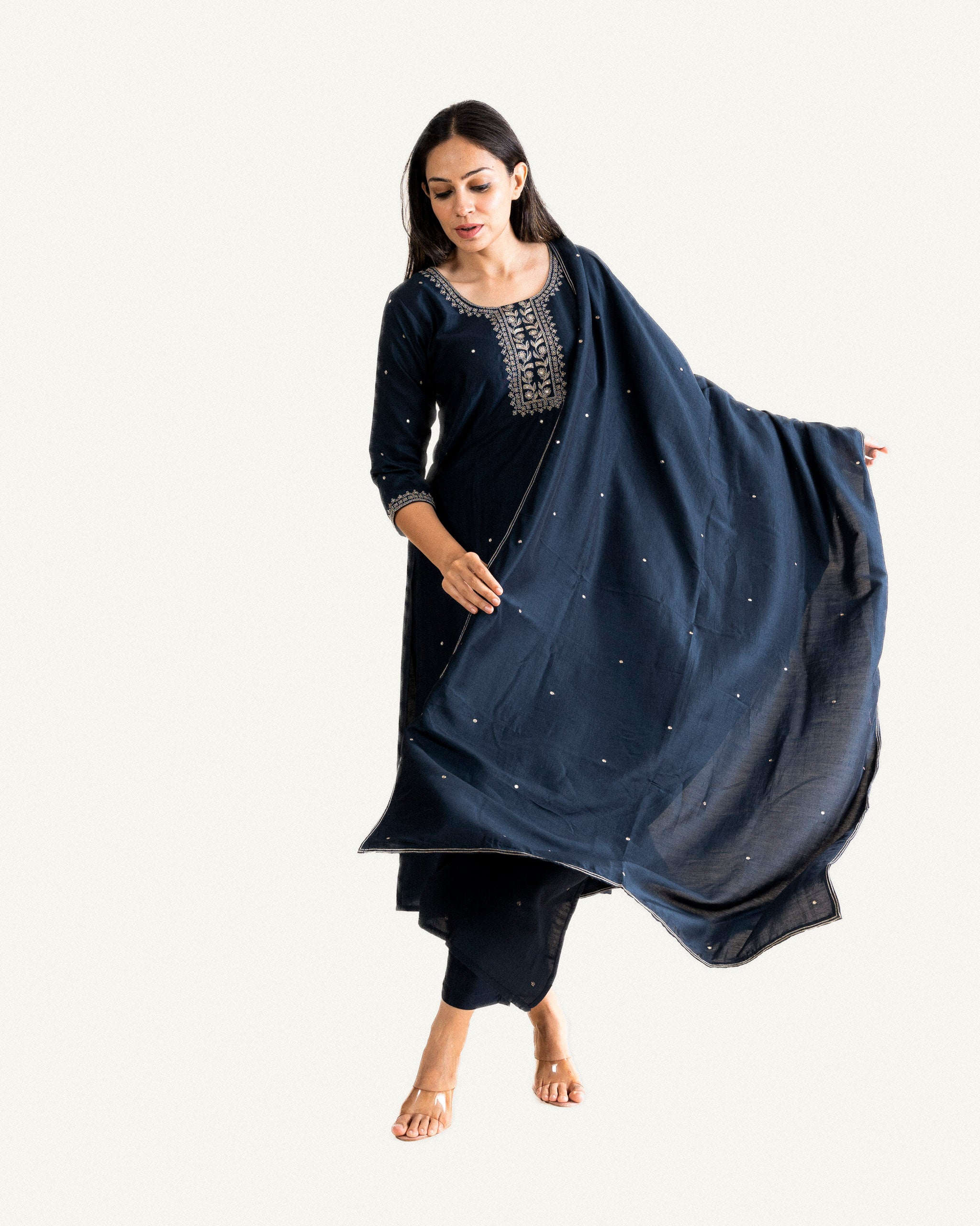 Kashi • Kurta, Pants & Dupatta