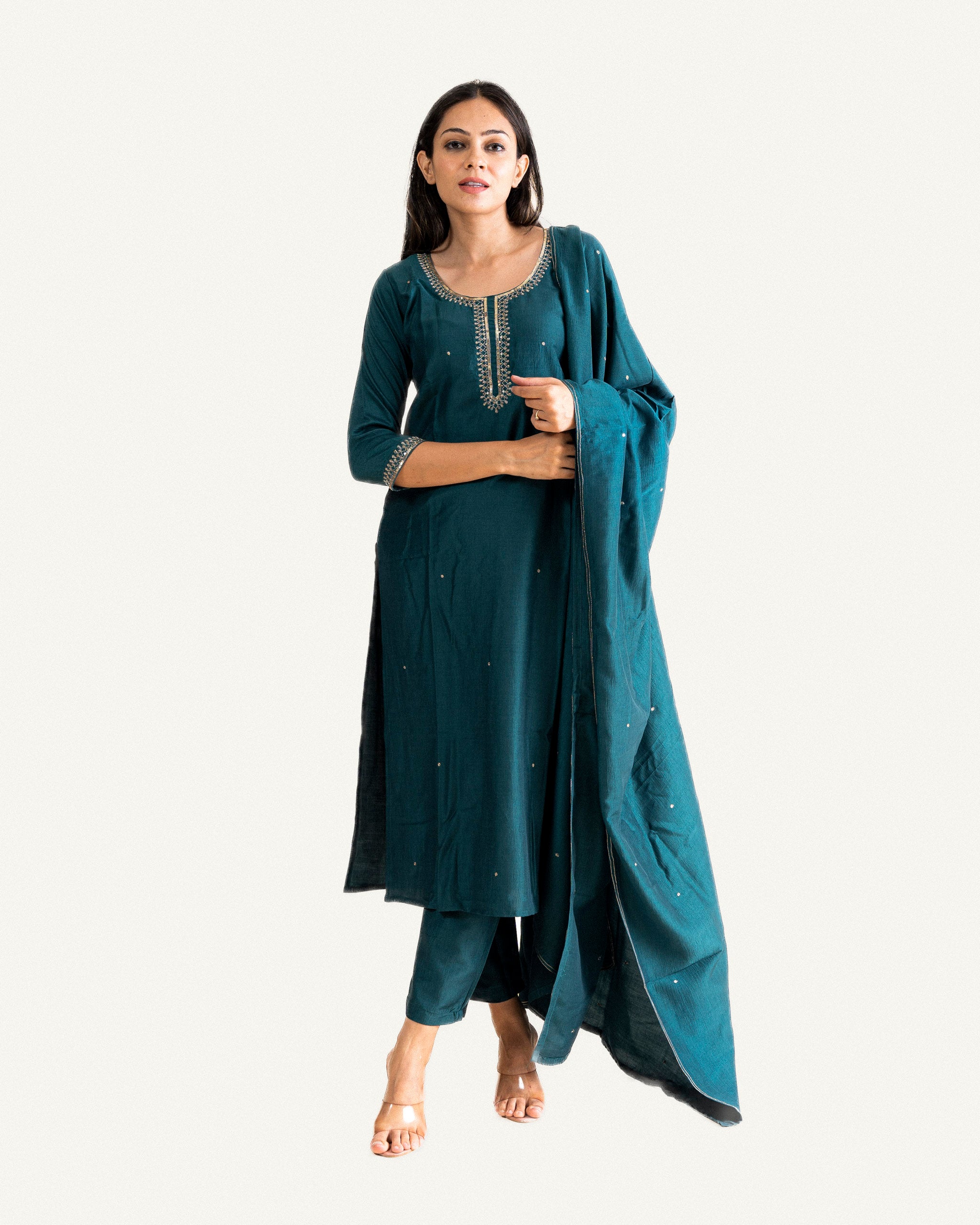 radha — kurta, pants & dupatta