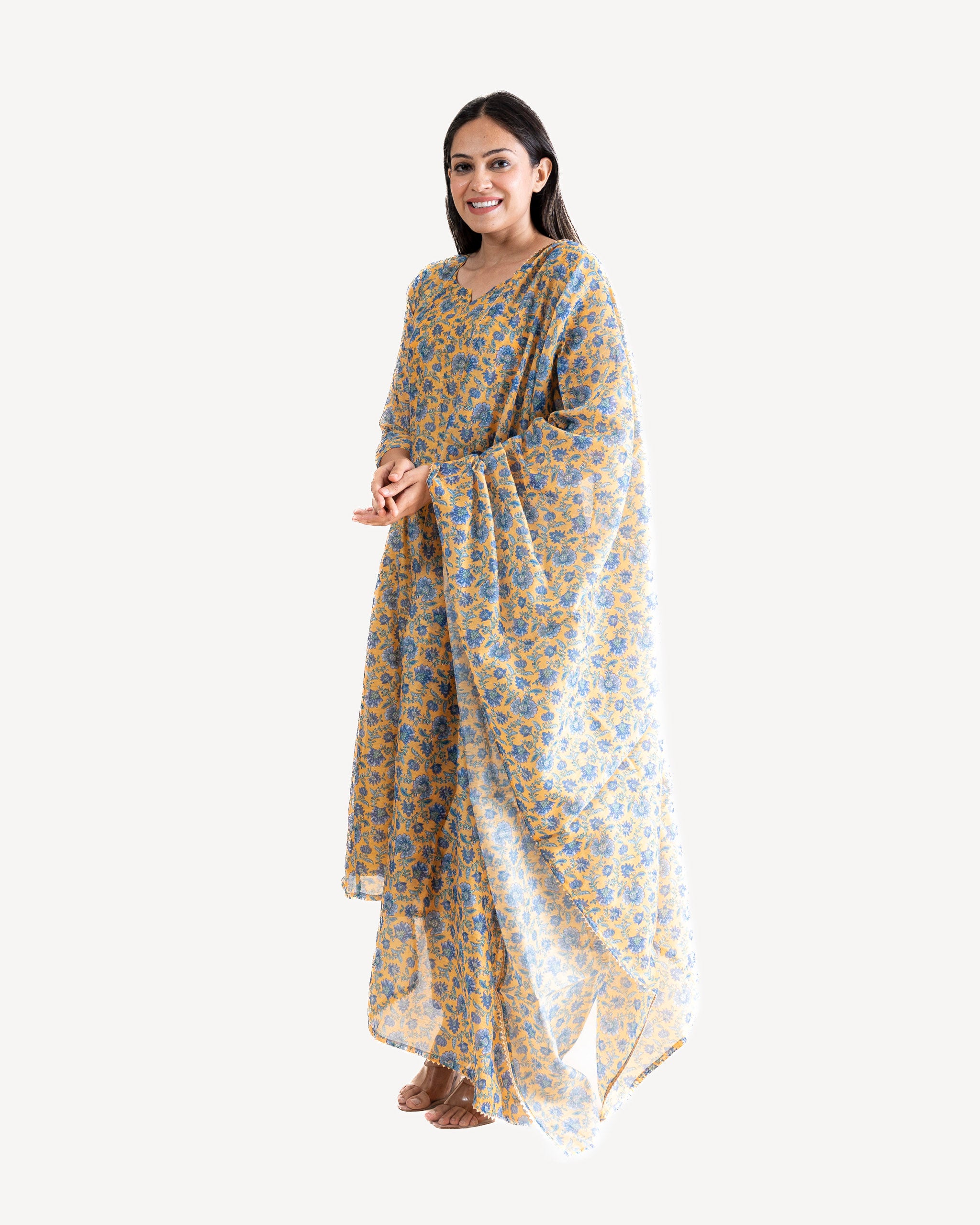 Samaya • Kurta, Pants & Dupatta