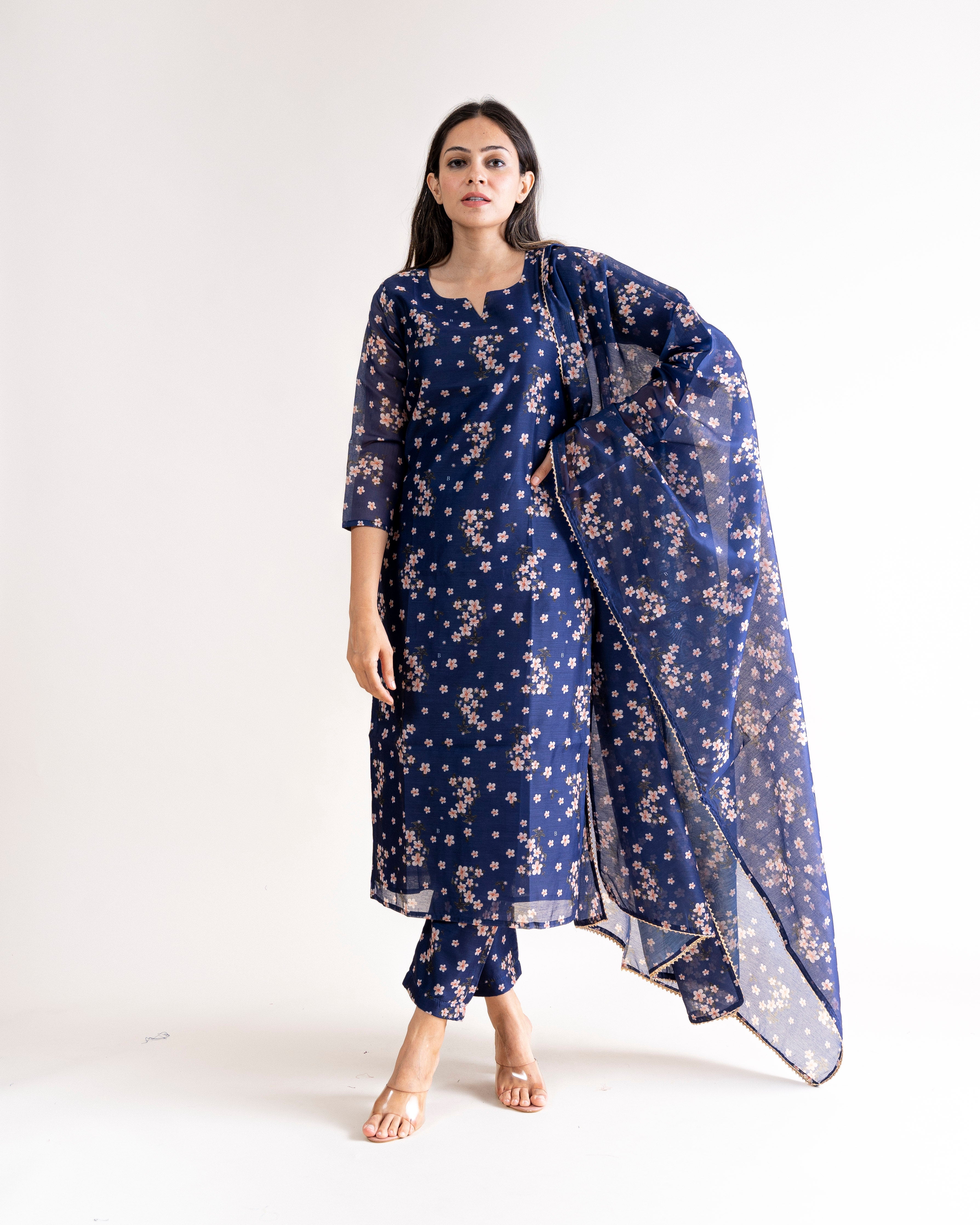 kalini — kurta, pants & dupatta