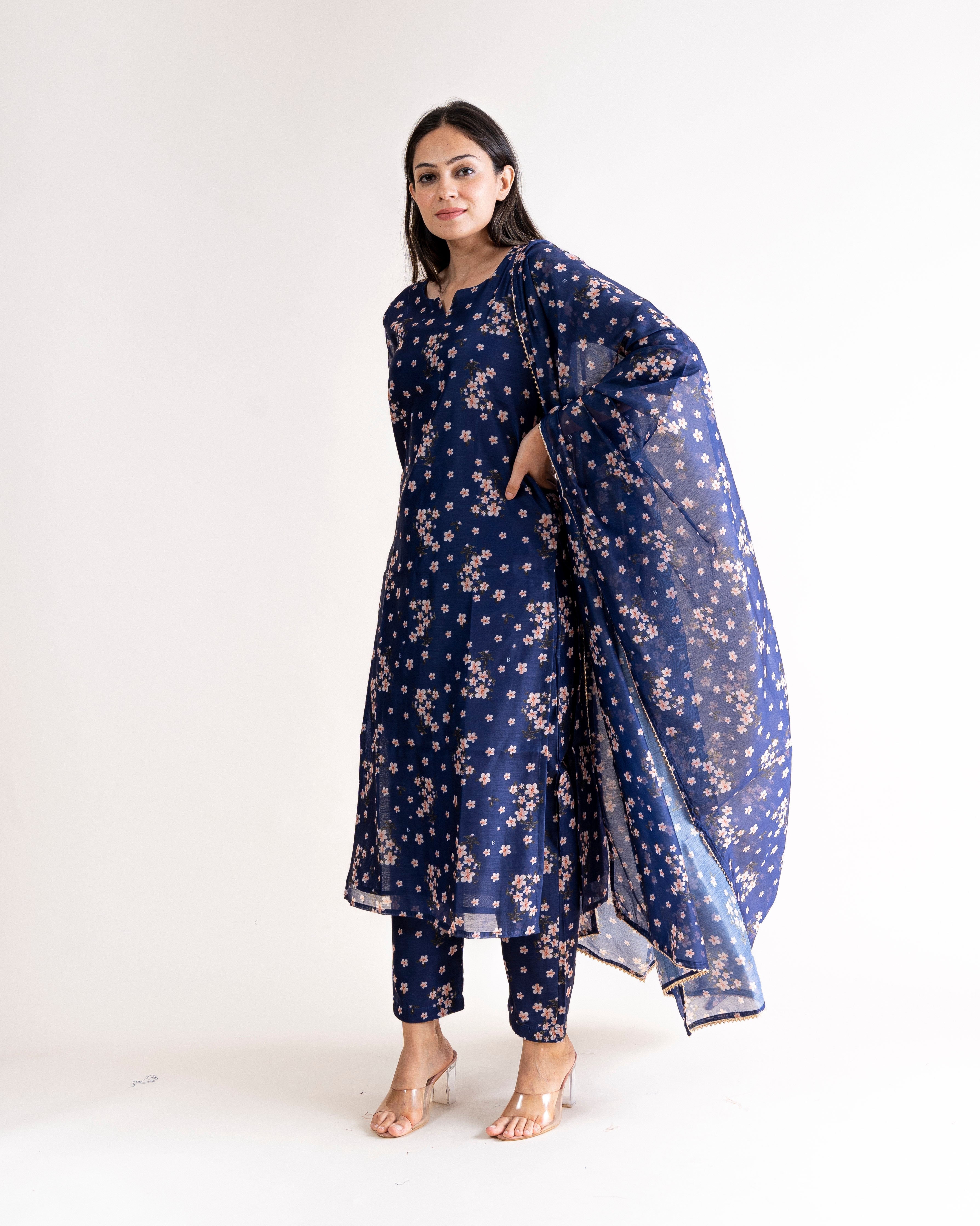 Kalini • Kurta, Pants & Dupatta