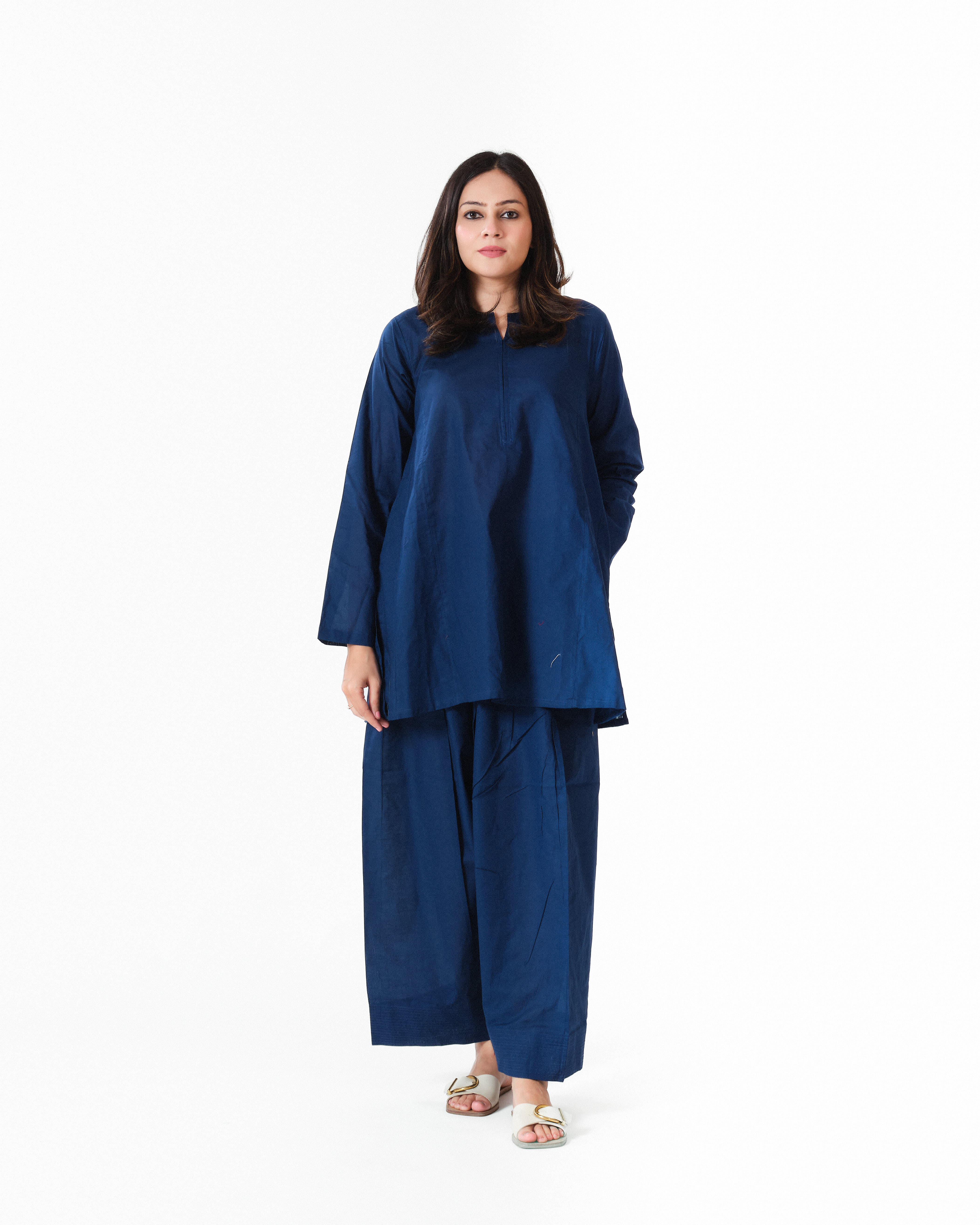 paru — kurta & pants