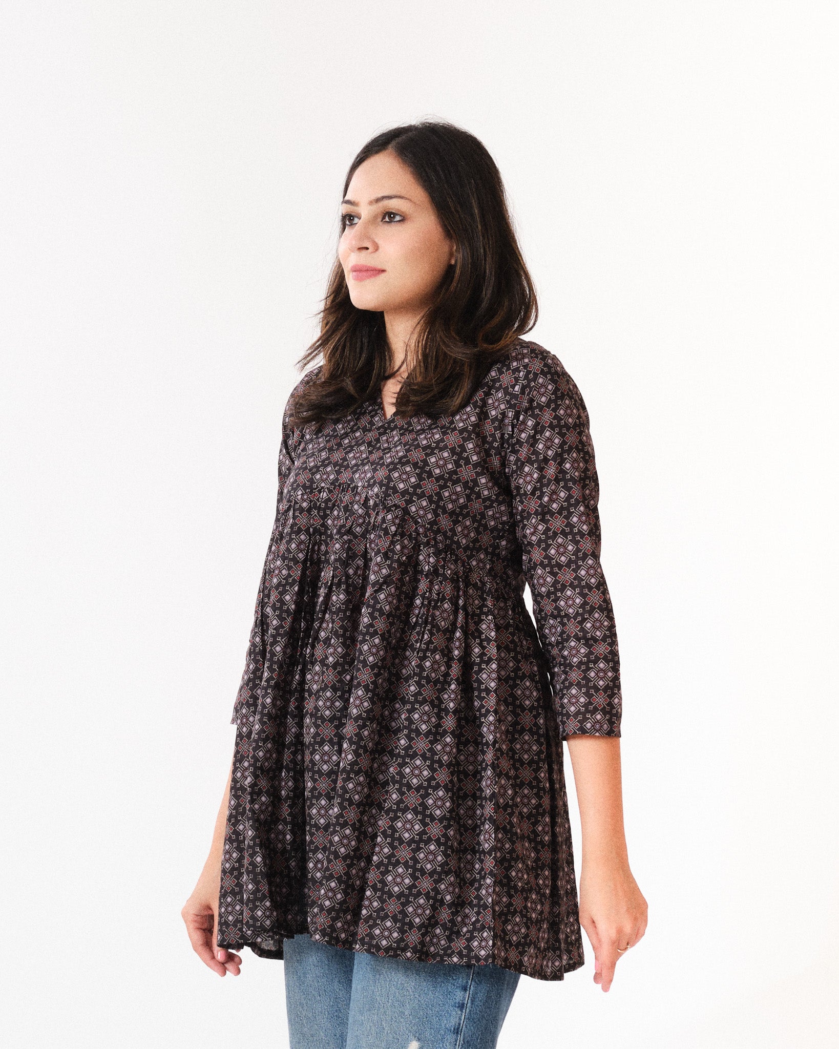 samira — short top