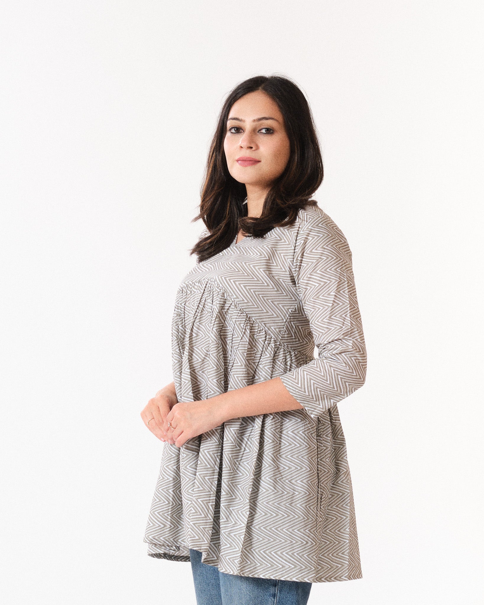 brinda — short top