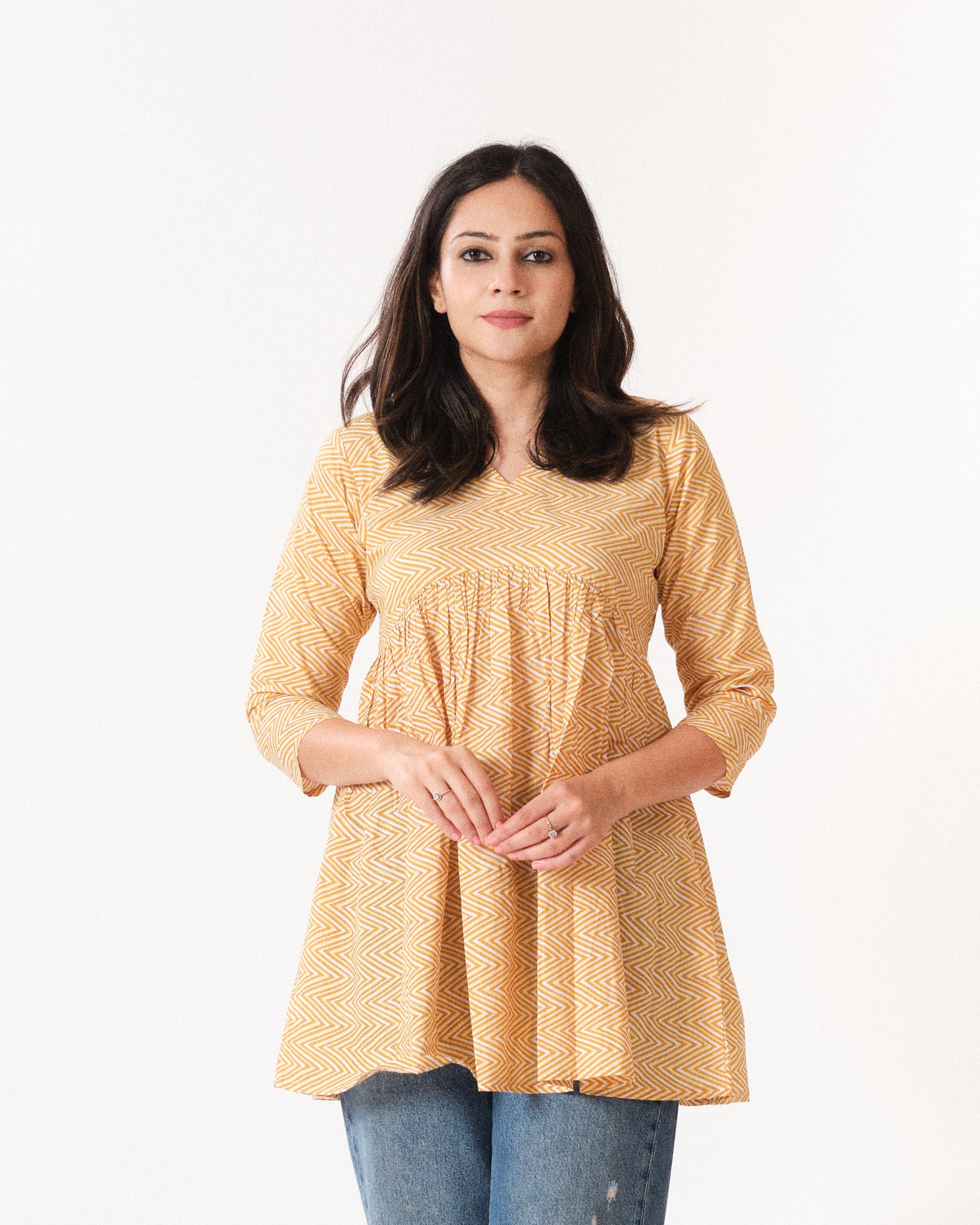 unnati — short top