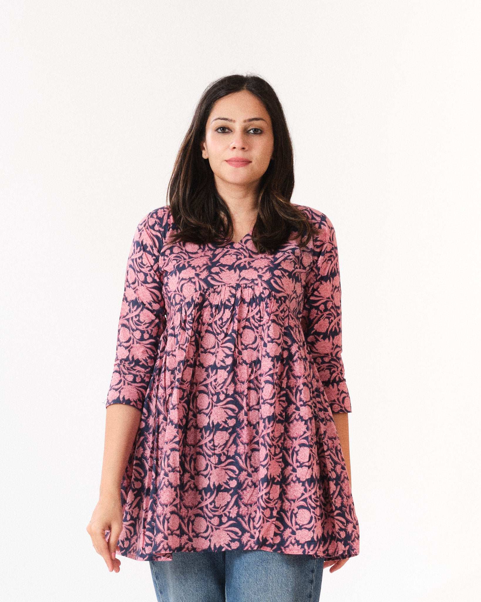 kuhu — short top