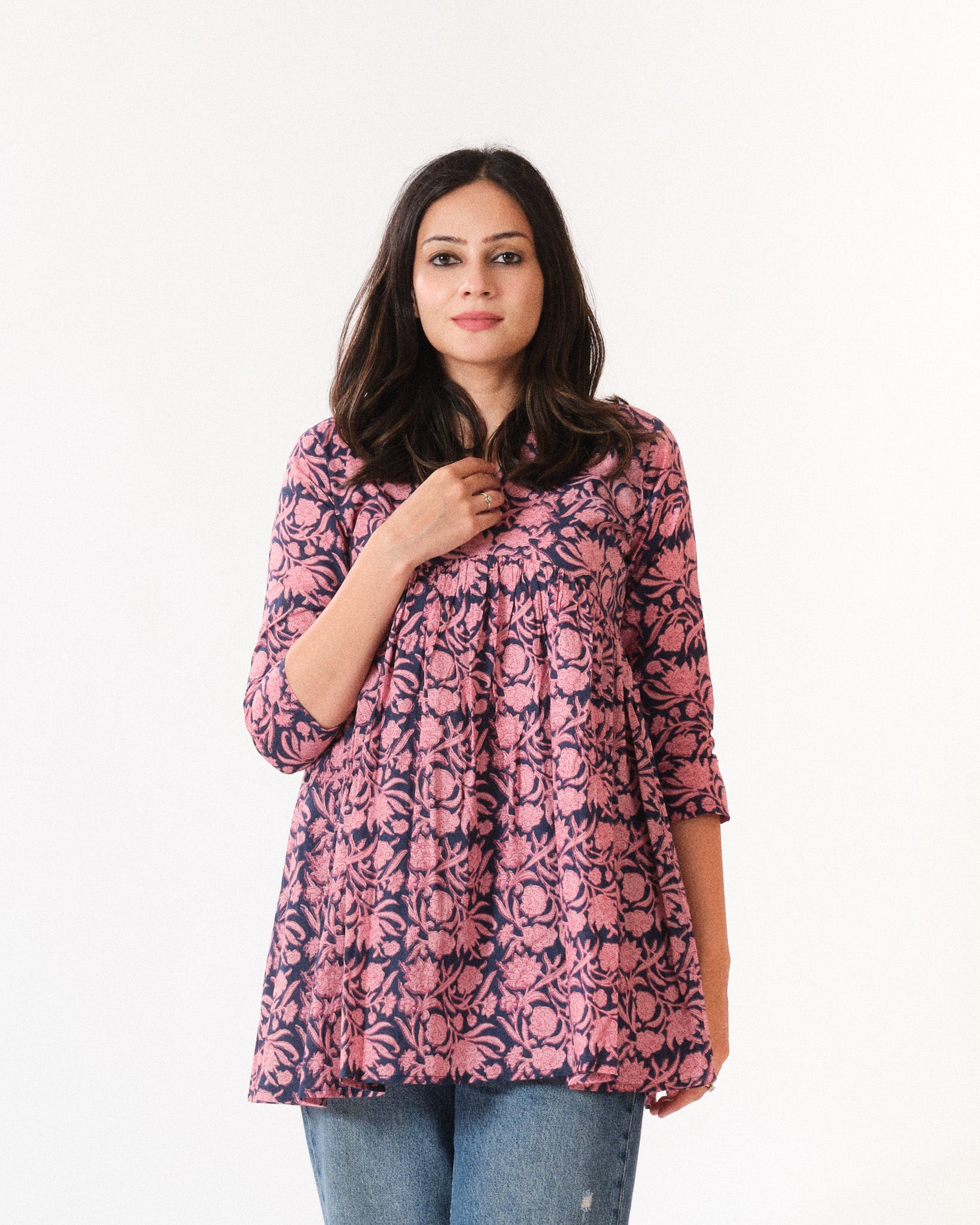 kuhu — short top