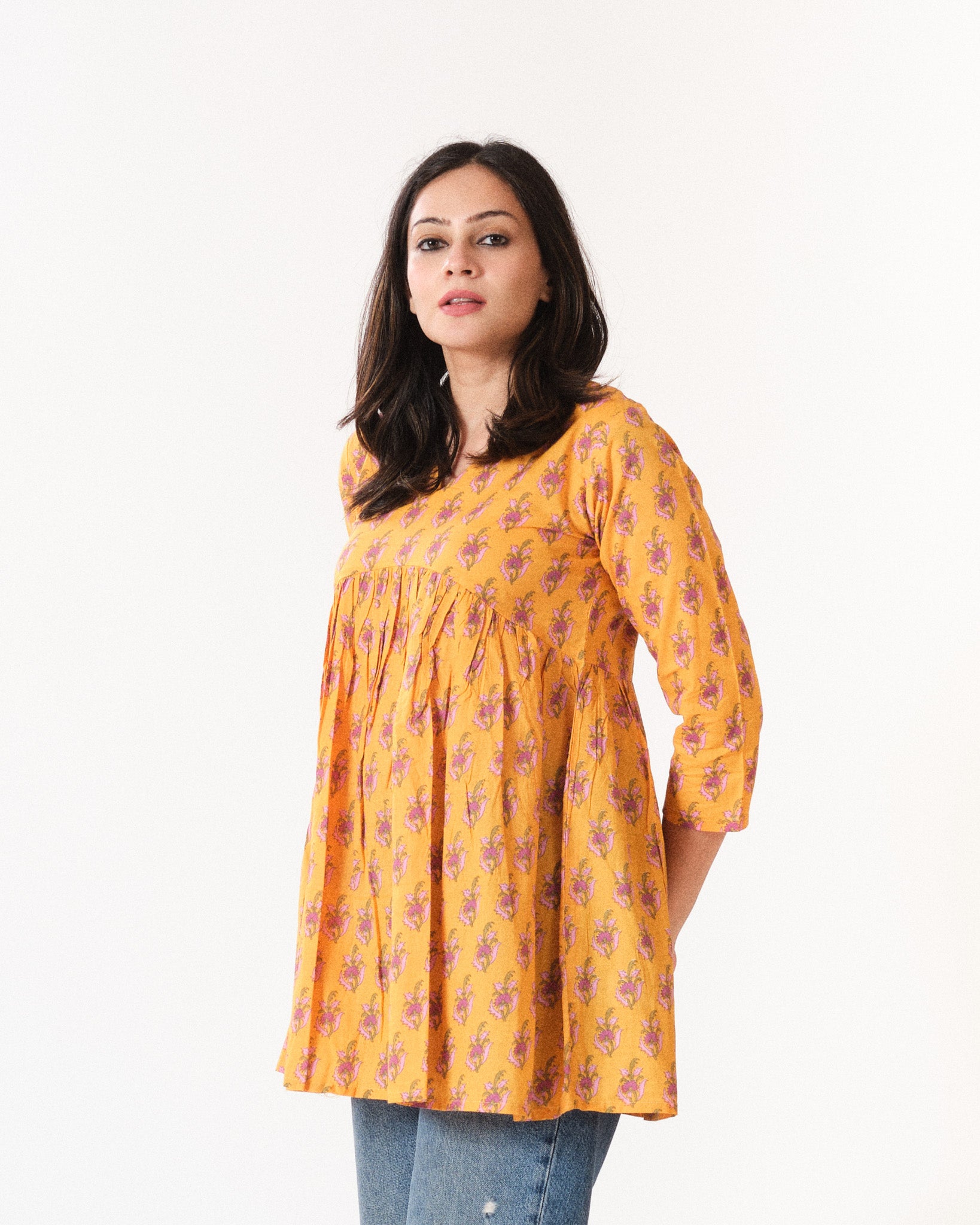 kimaya — short top