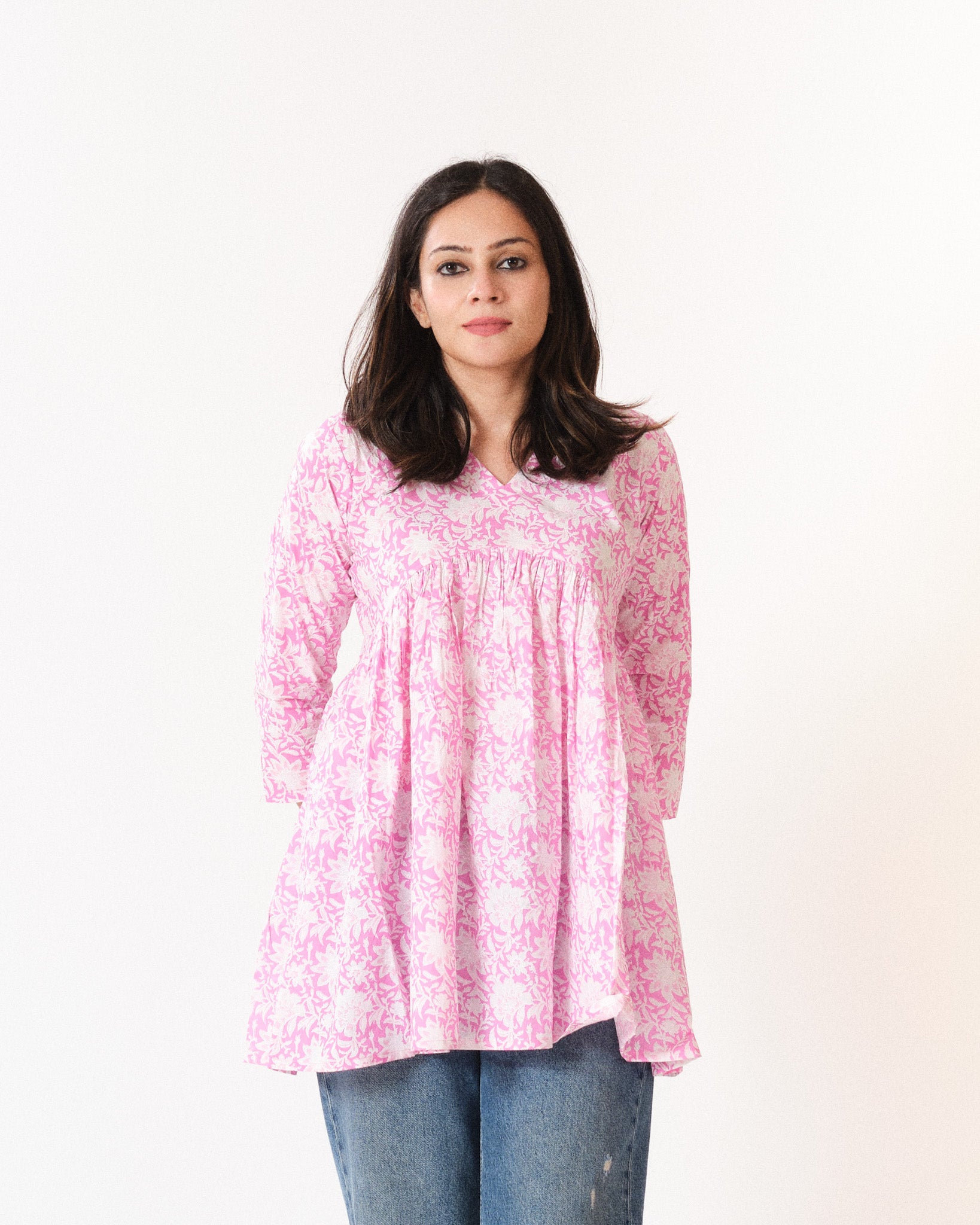 sarika — short top