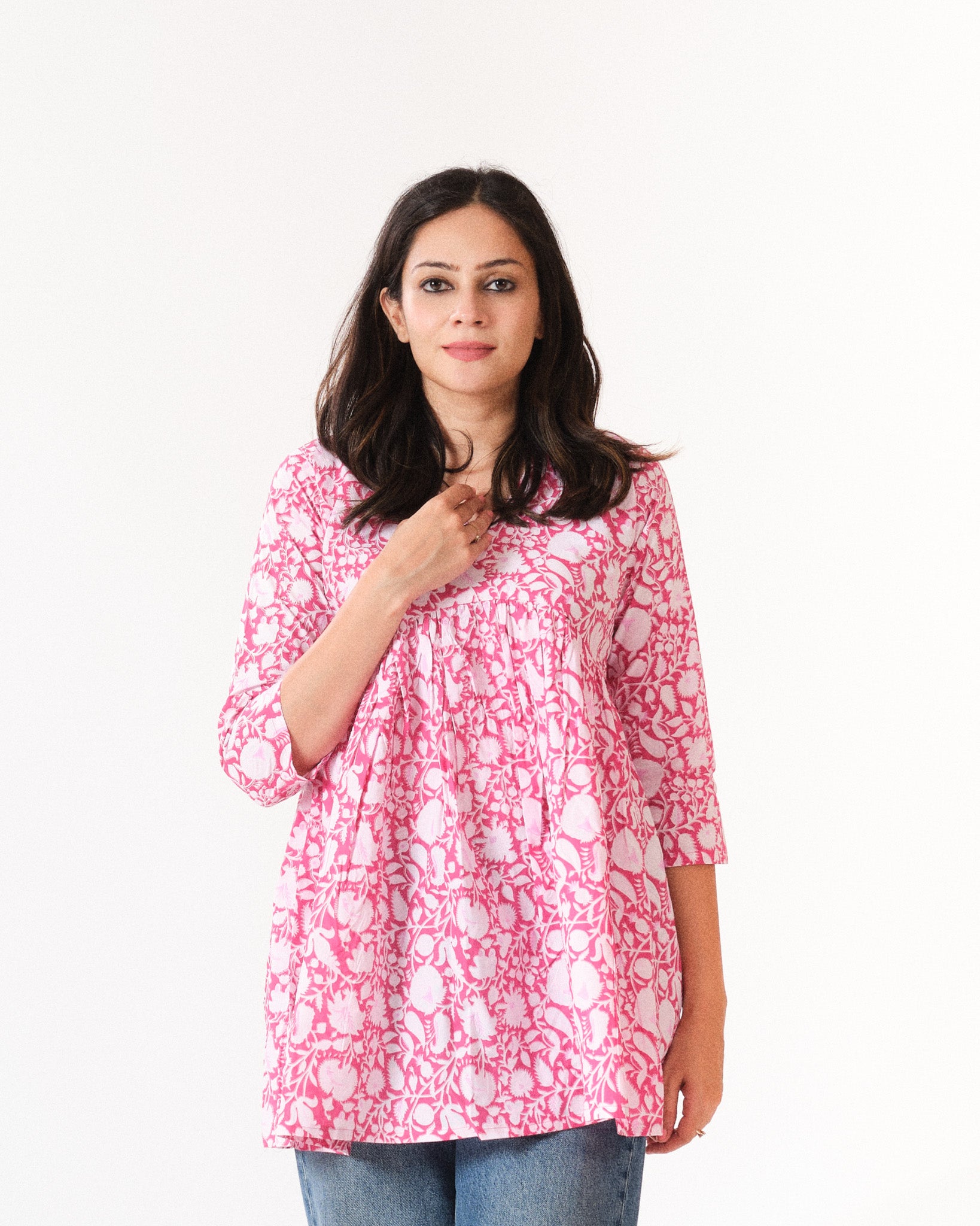 adhira — short top