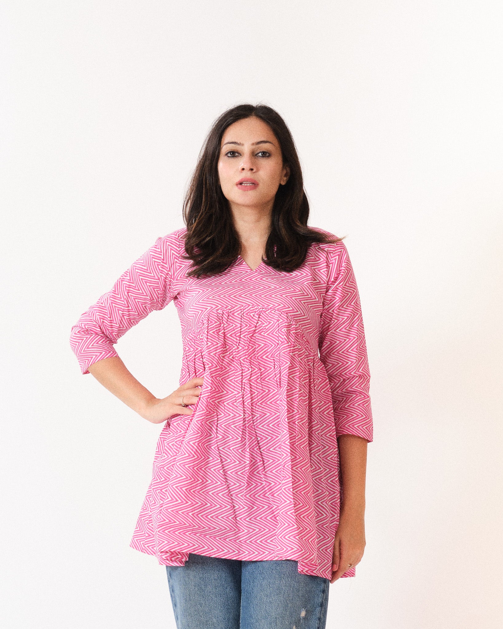 ridhi — short top