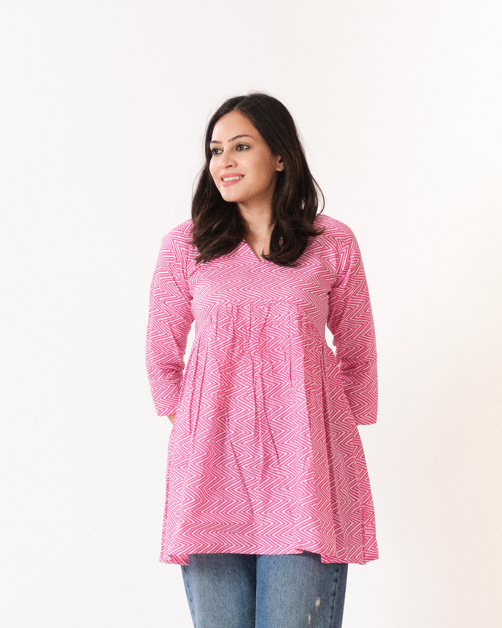 ridhi — short top