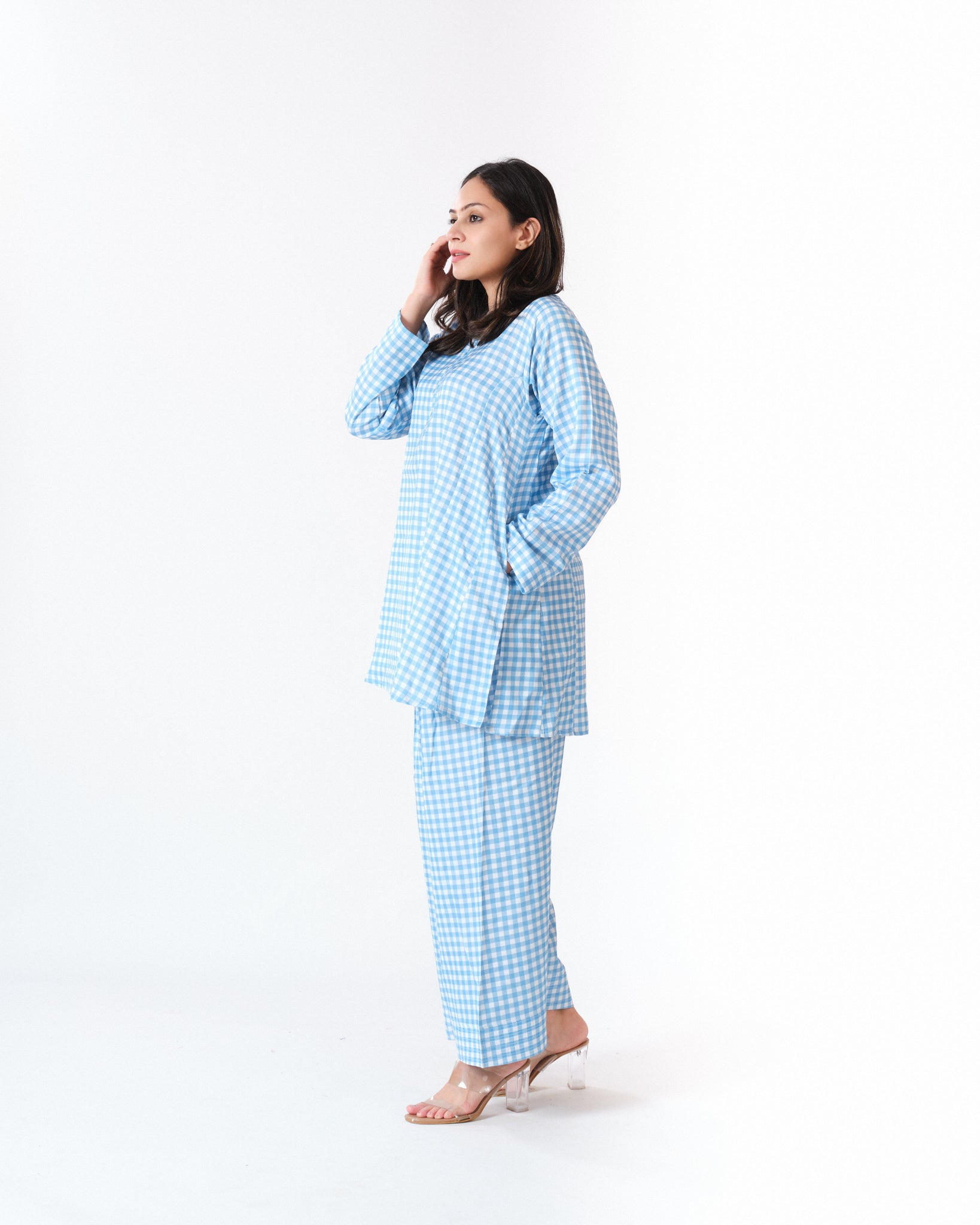 treta — kurta & pants