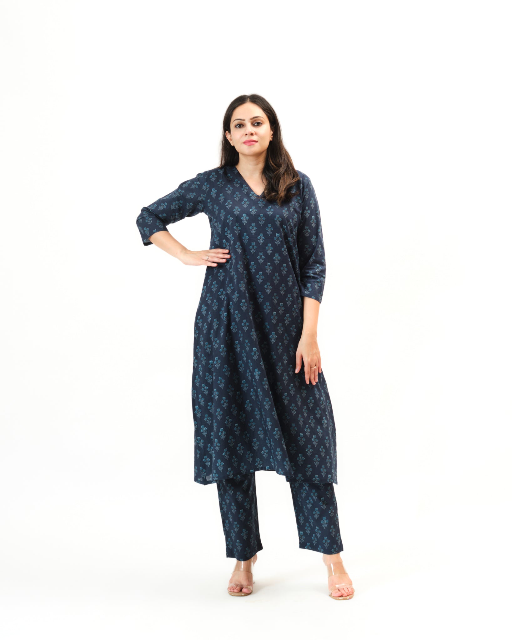 ahvi — kurta & pants