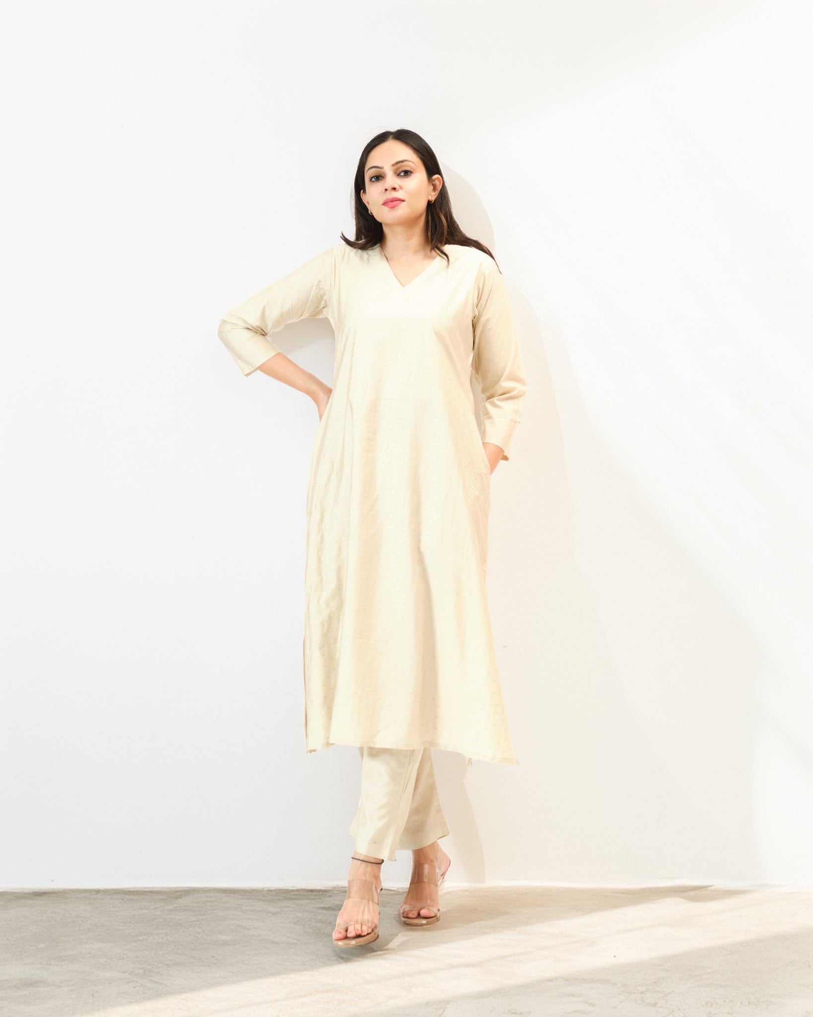 varija — kurta & pants